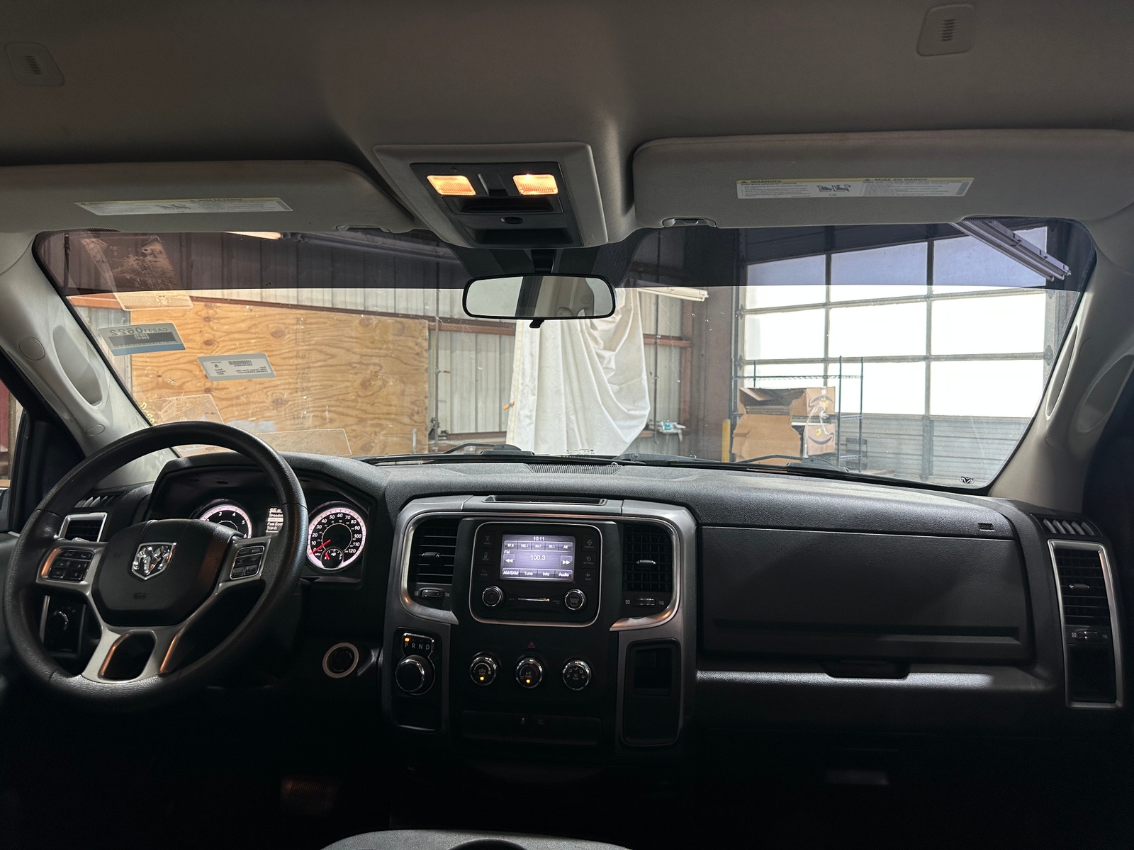Thumbnail: 2021 RAM 1500 Classic - 3