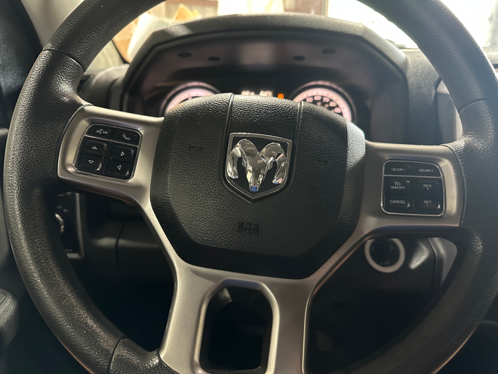 Thumbnail: 2021 RAM 1500 Classic - 5