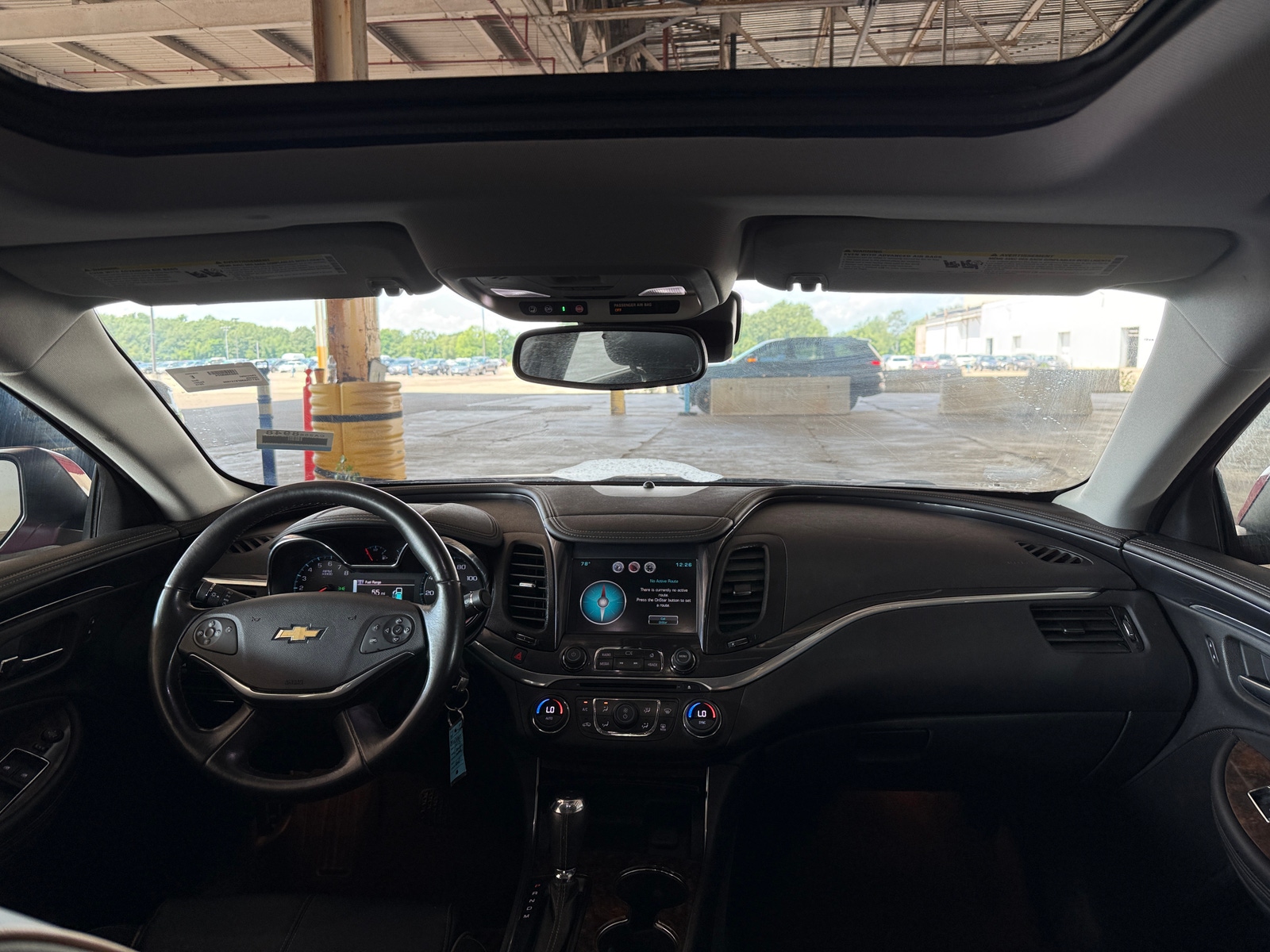 Thumbnail: 2015 Chevrolet Impala - 3