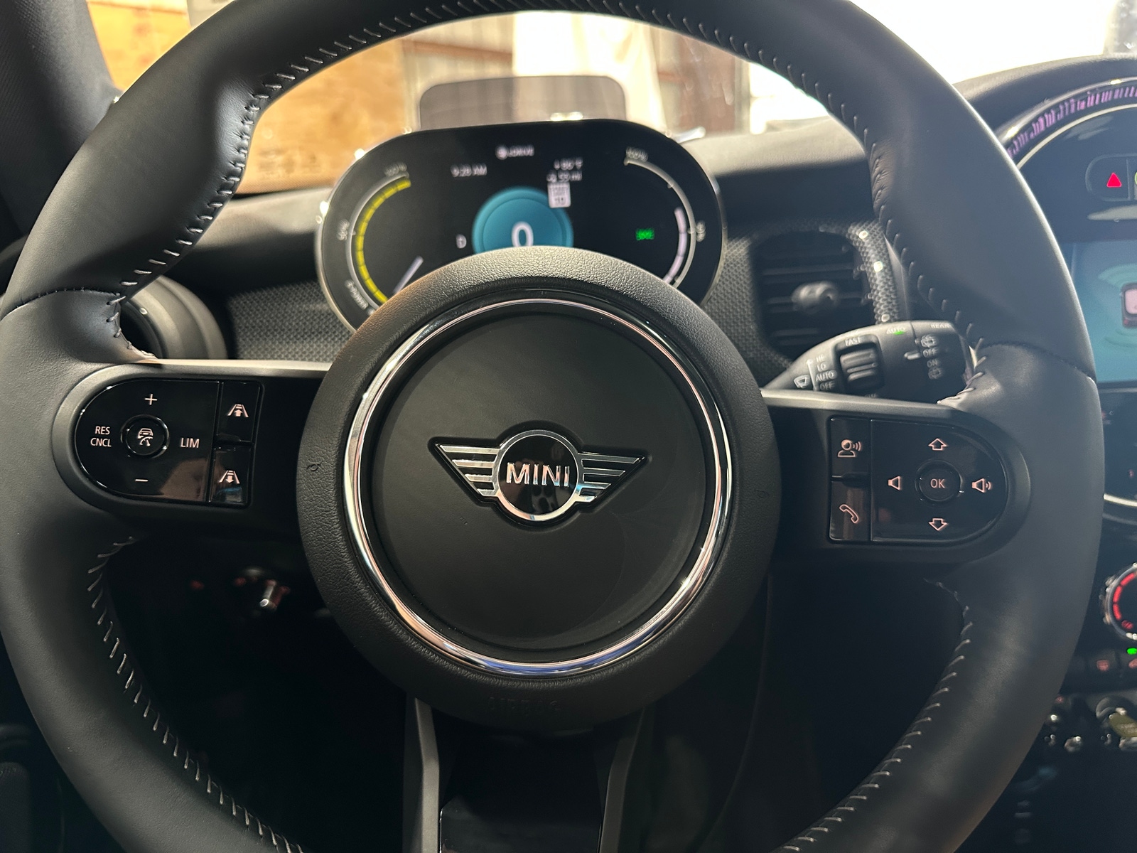 Thumbnail: 2023 MINI Cooper Hardtop - 3
