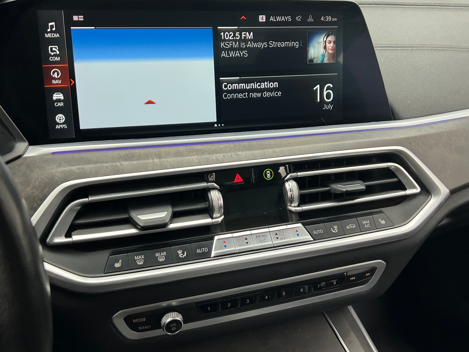 Thumbnail: 2023 BMW X5 - 3