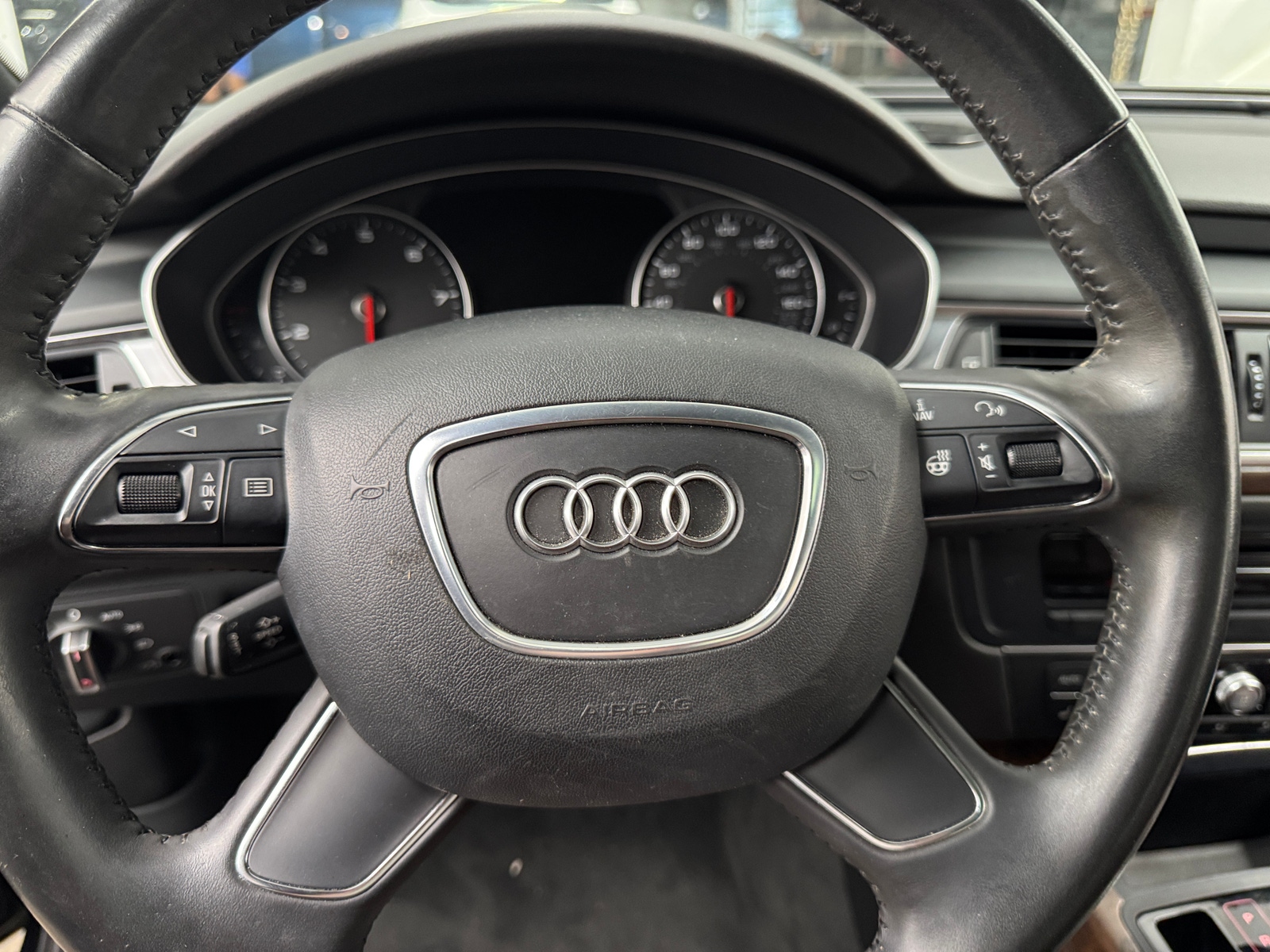 Thumbnail: 2013 Audi A6 - 4