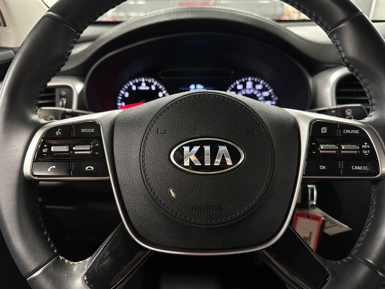 Thumbnail: 2020 Kia Sorento - 5