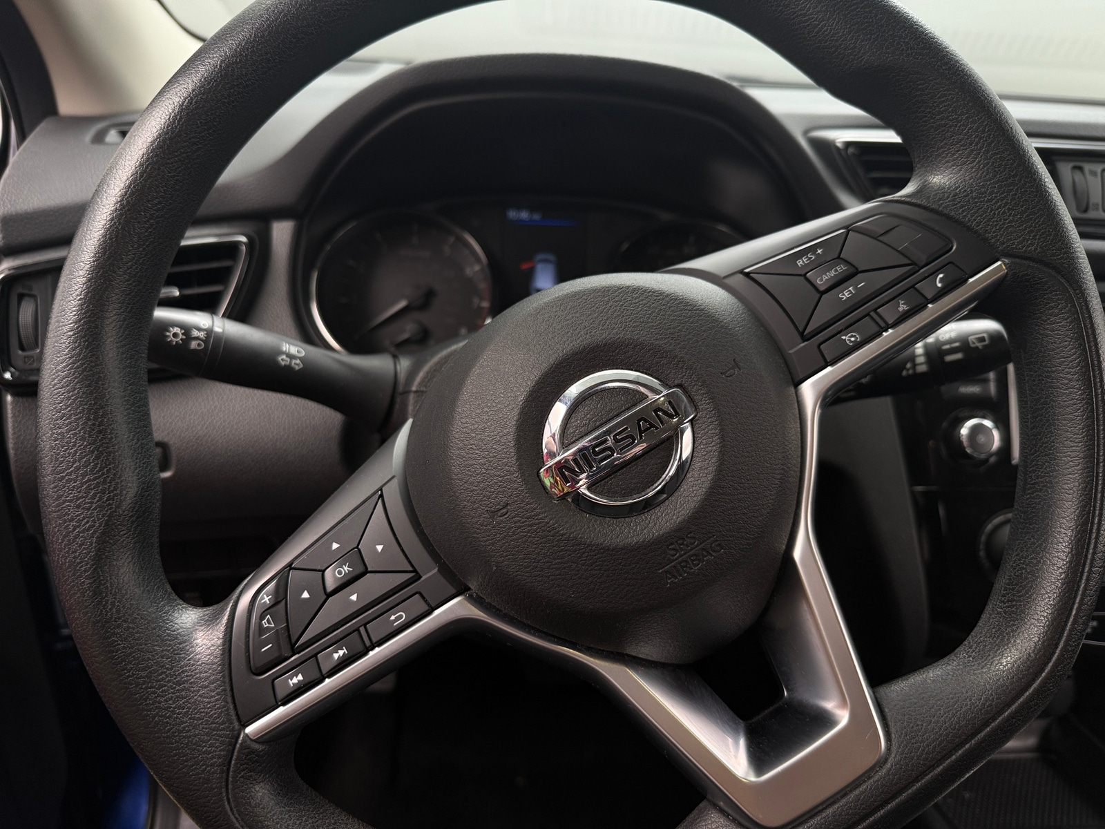 Thumbnail: 2019 Nissan Rogue Sport - 5