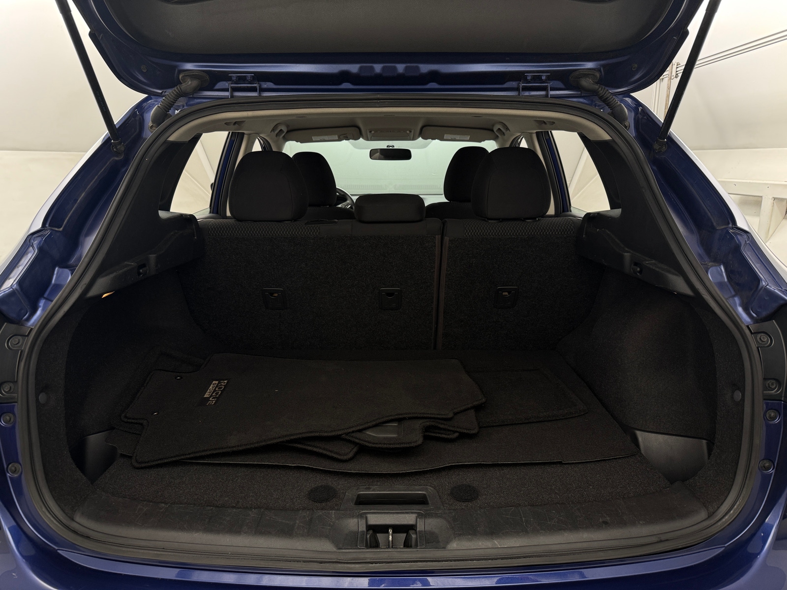Thumbnail: 2019 Nissan Rogue Sport - 7