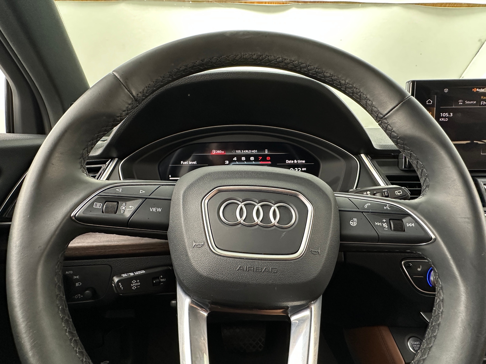 Thumbnail: 2023 Audi Q5 - 4