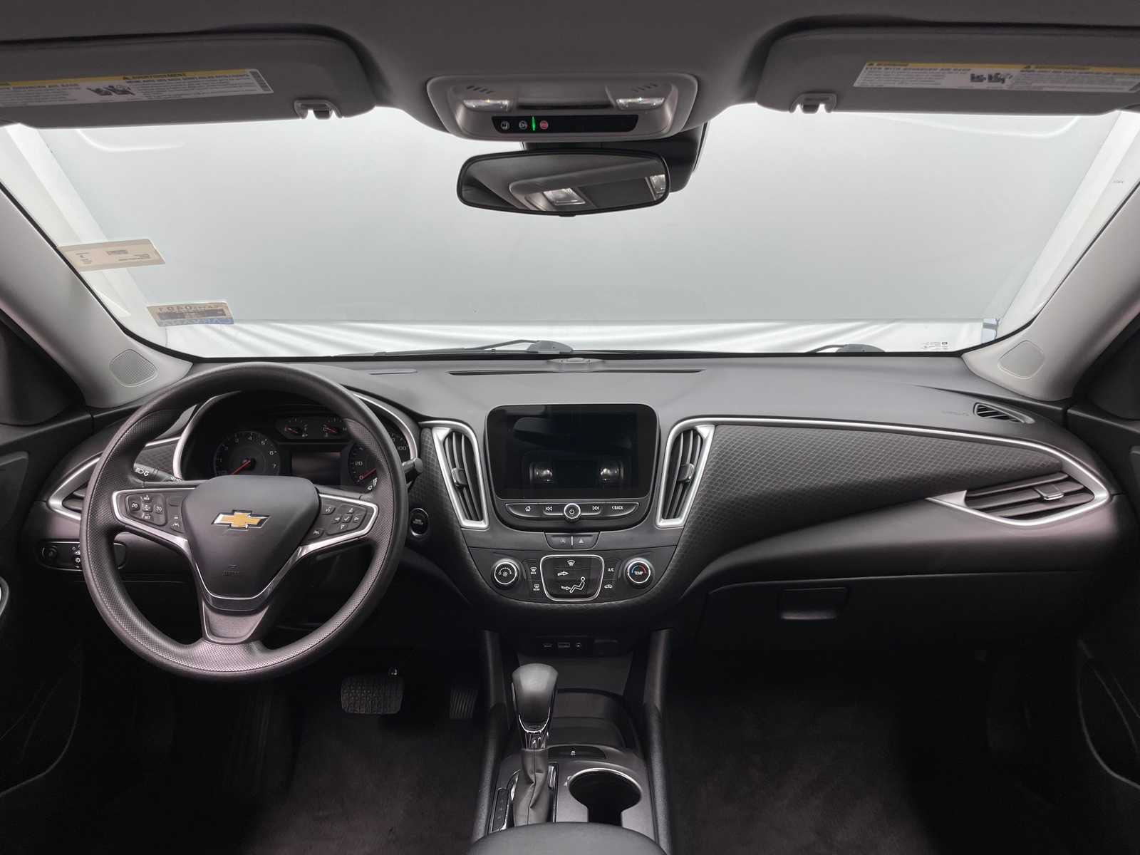 Thumbnail: 2023 Chevrolet Malibu - 3