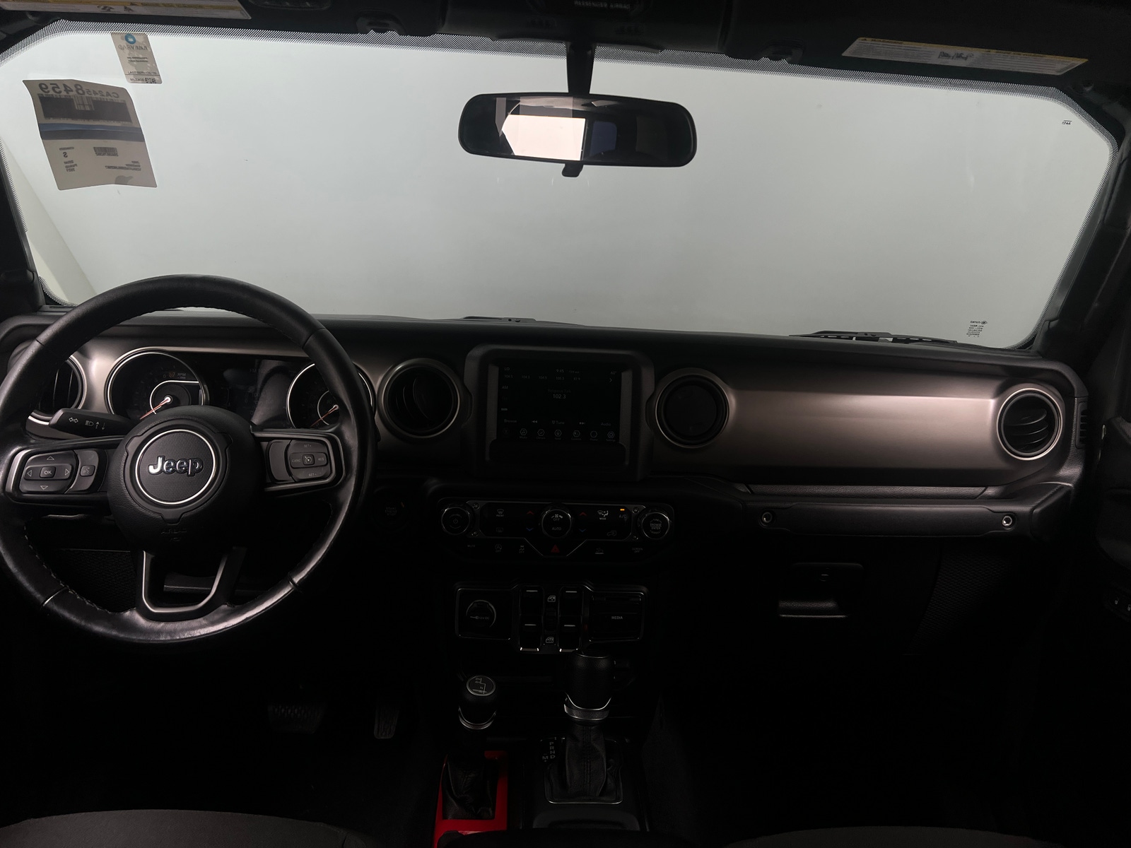 Thumbnail: 2021 Jeep Gladiator - 3