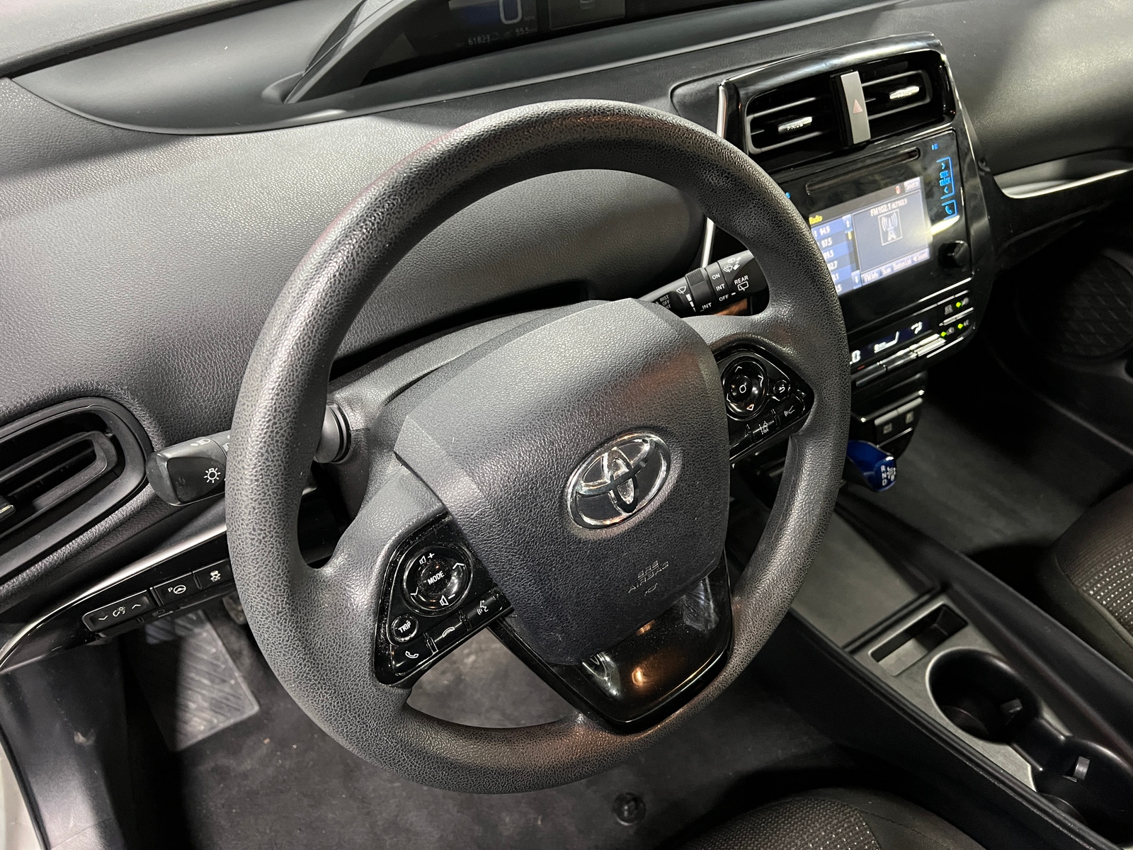Thumbnail: 2019 Toyota Prius - 5