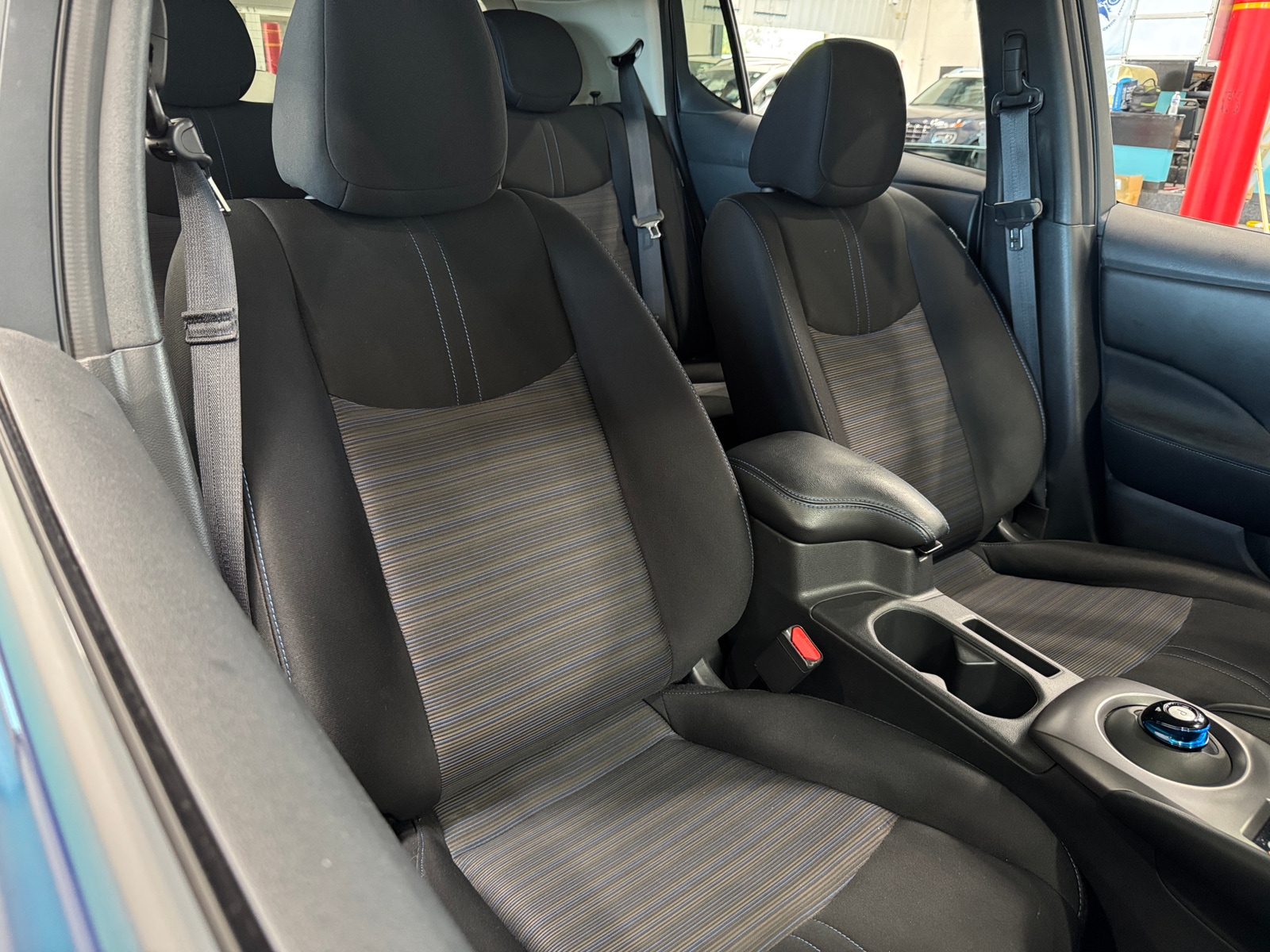 Thumbnail: 2021 Nissan Leaf - 2