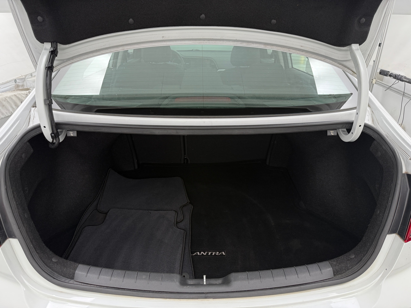 Thumbnail: 2019 Hyundai Elantra - 7