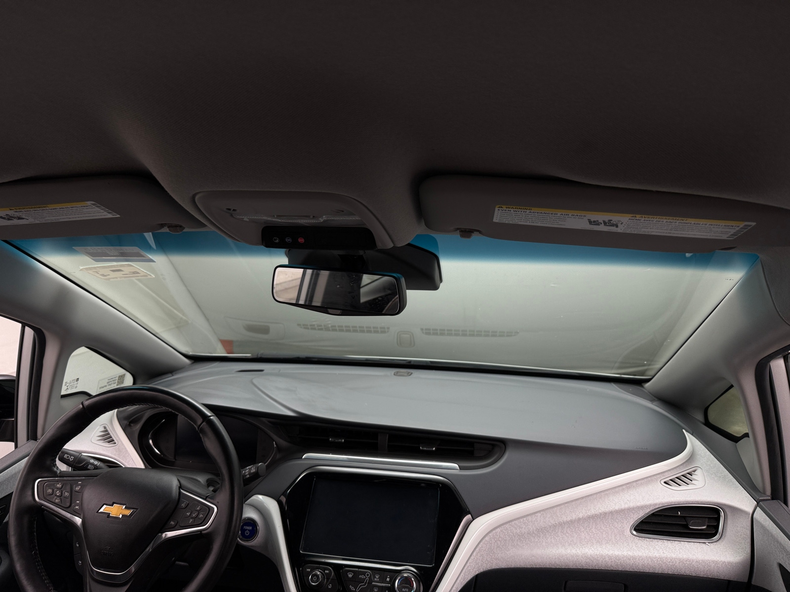 Thumbnail: 2017 Chevrolet Bolt EV - 2