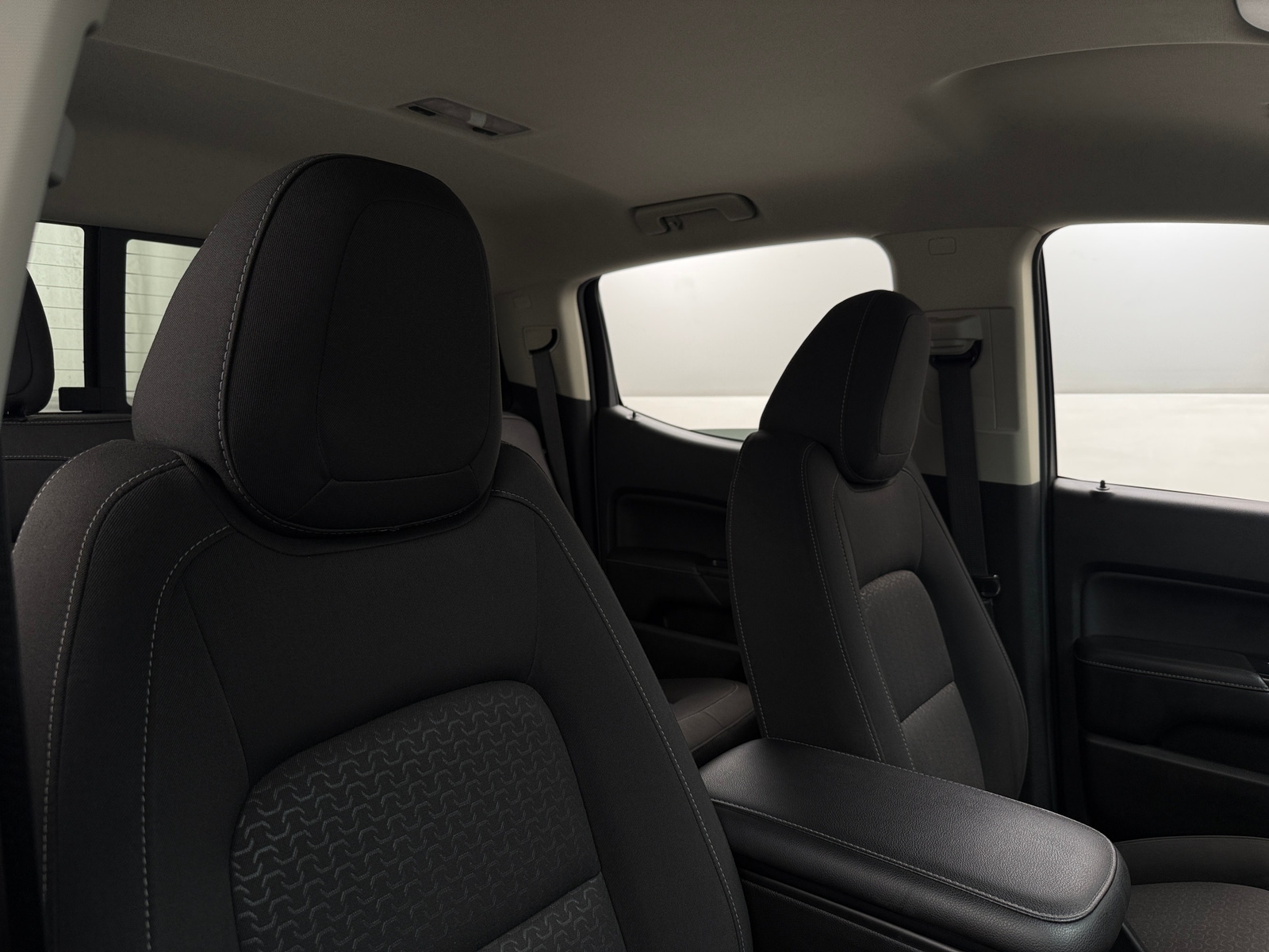 Thumbnail: 2017 GMC Canyon - 2