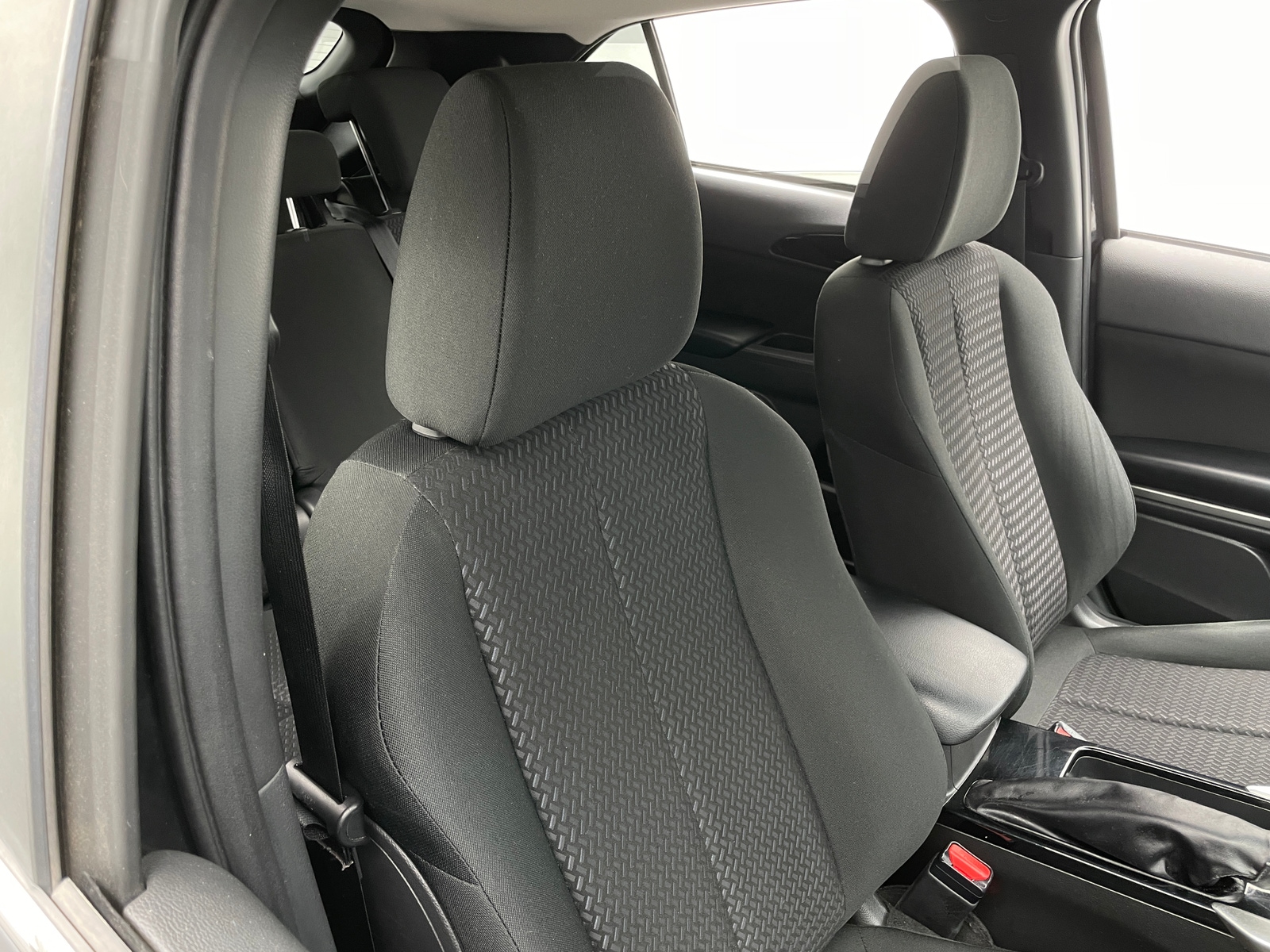 Thumbnail: 2019 Mitsubishi Eclipse Cross - 2