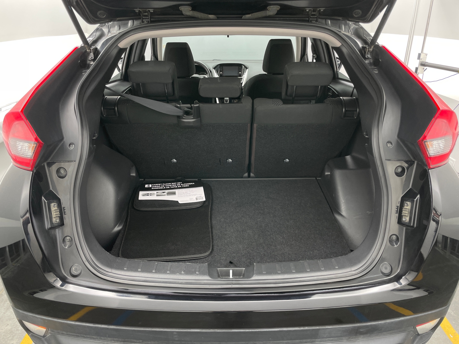 Thumbnail: 2019 Mitsubishi Eclipse Cross - 7
