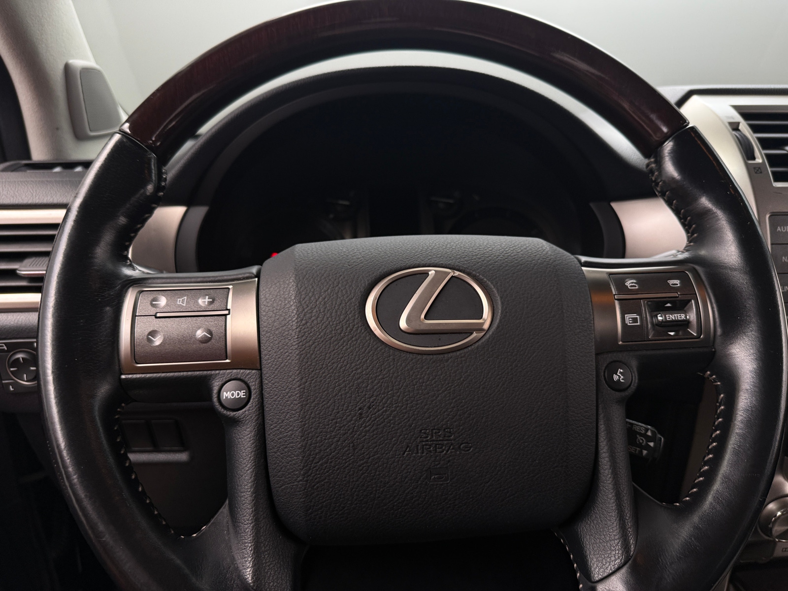 Thumbnail: 2019 Lexus GX - 4