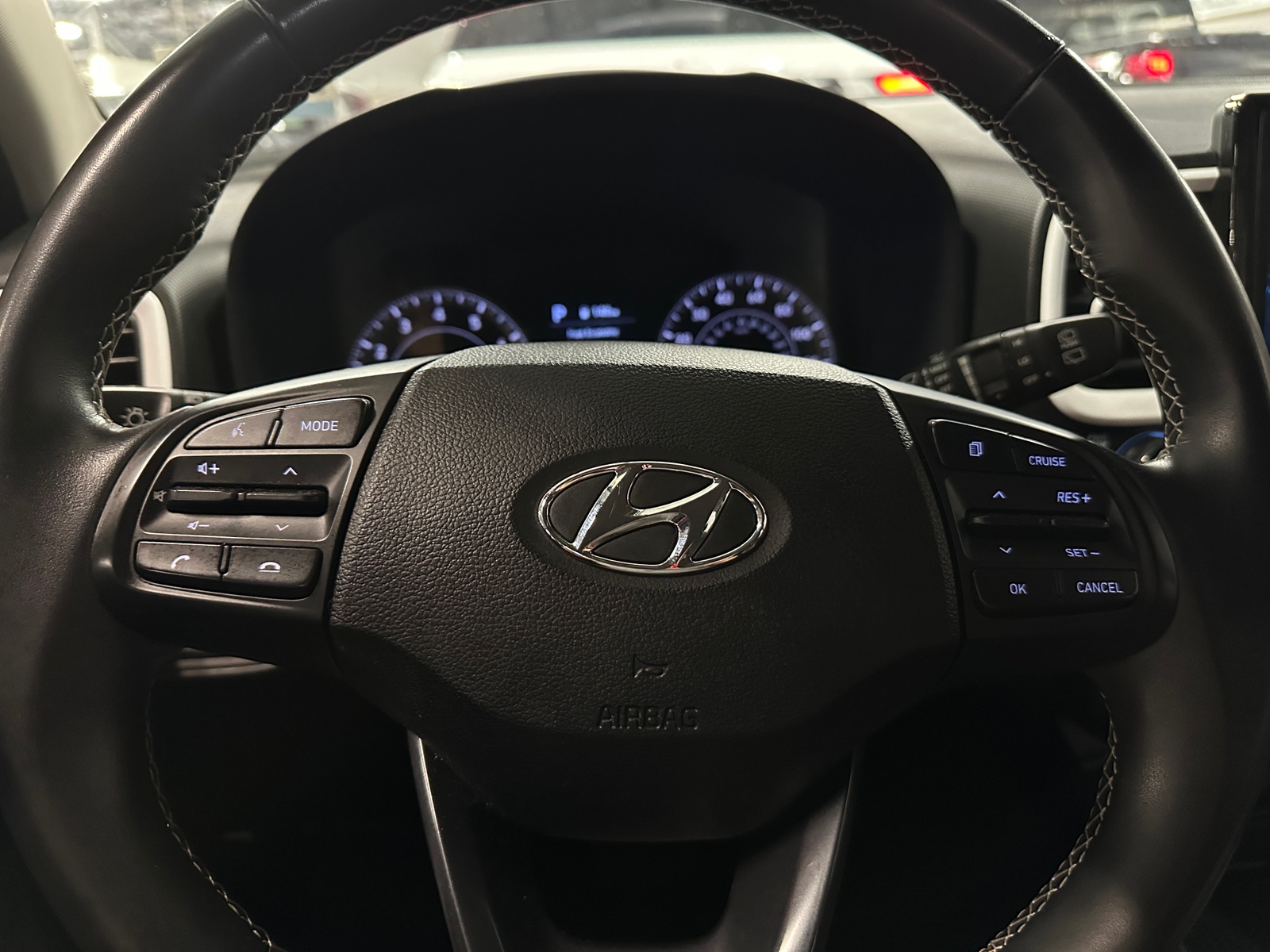 Thumbnail: 2022 Hyundai Venue - 5