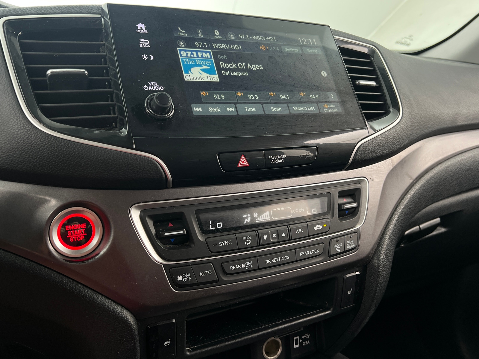 Thumbnail: 2020 Honda Pilot - 4