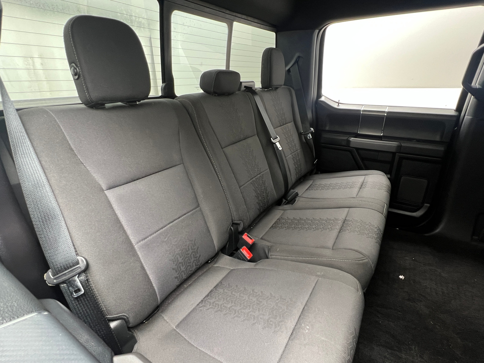 Thumbnail: 2018 Ford Econoline - 6