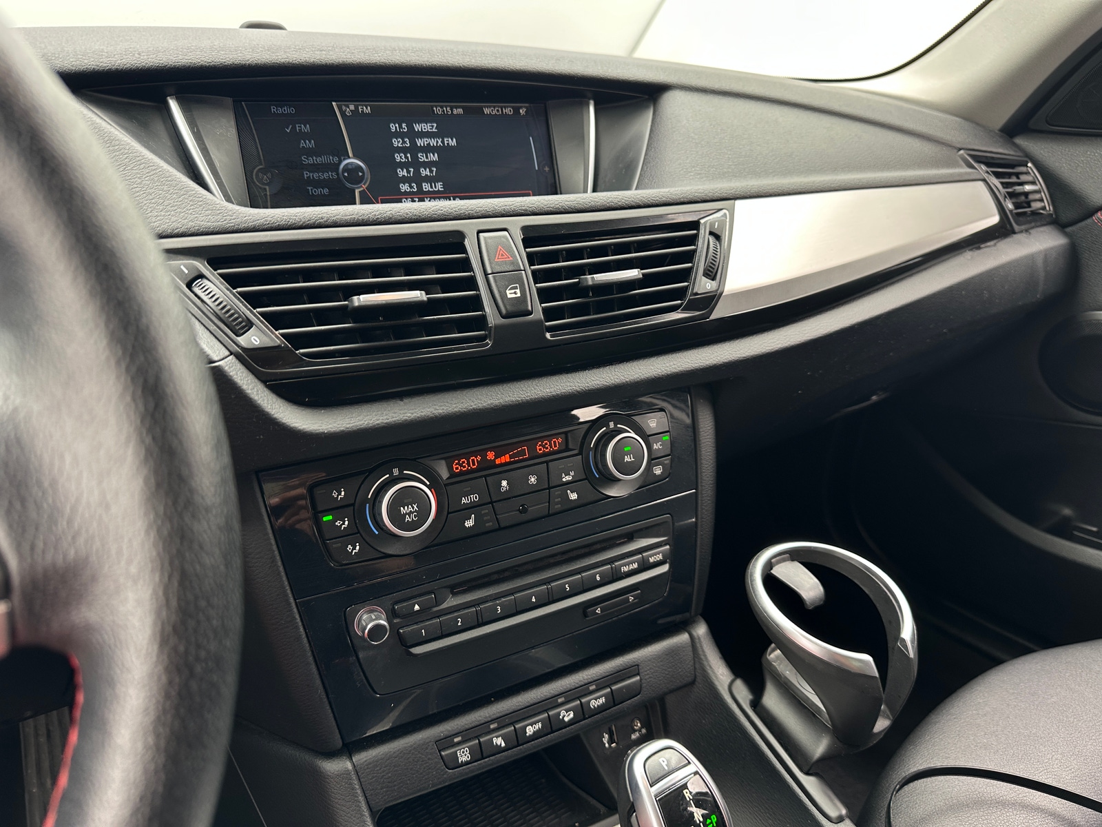 Thumbnail: 2015 BMW X1 - 3