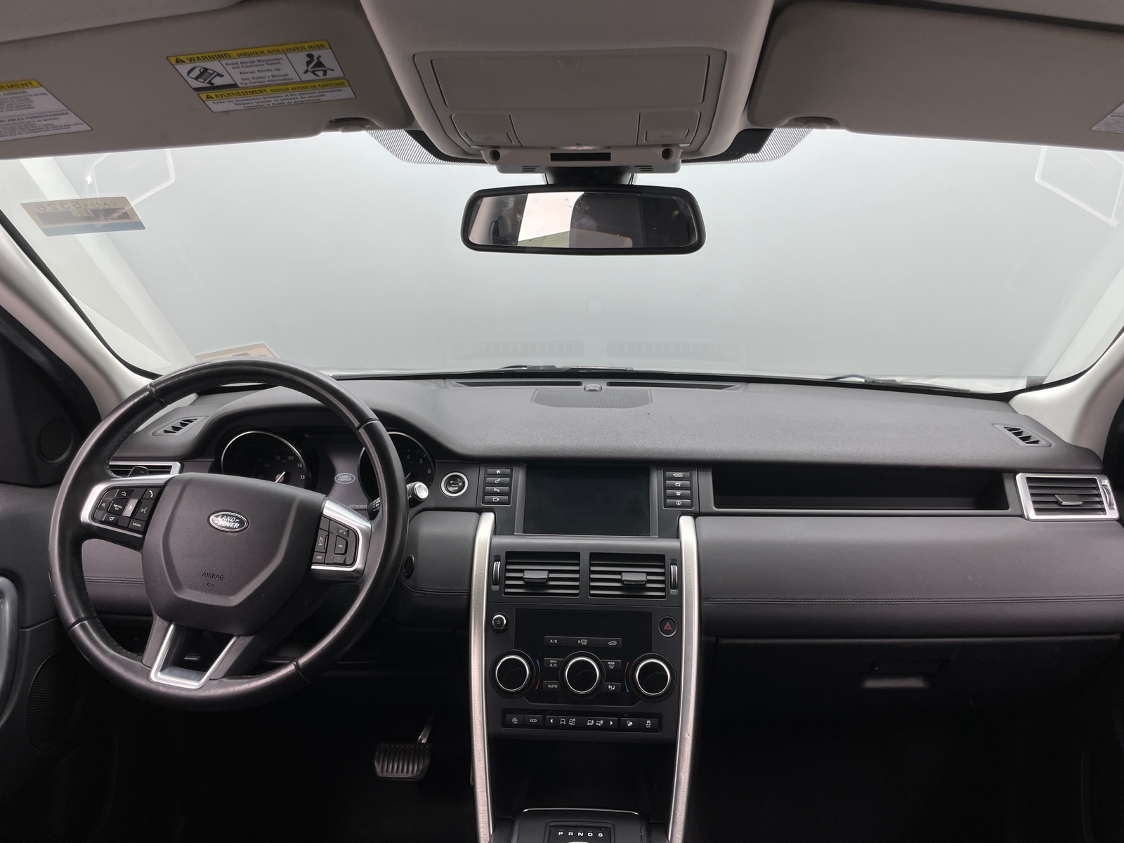 Thumbnail: 2018 Land Rover Discovery Sport - 2