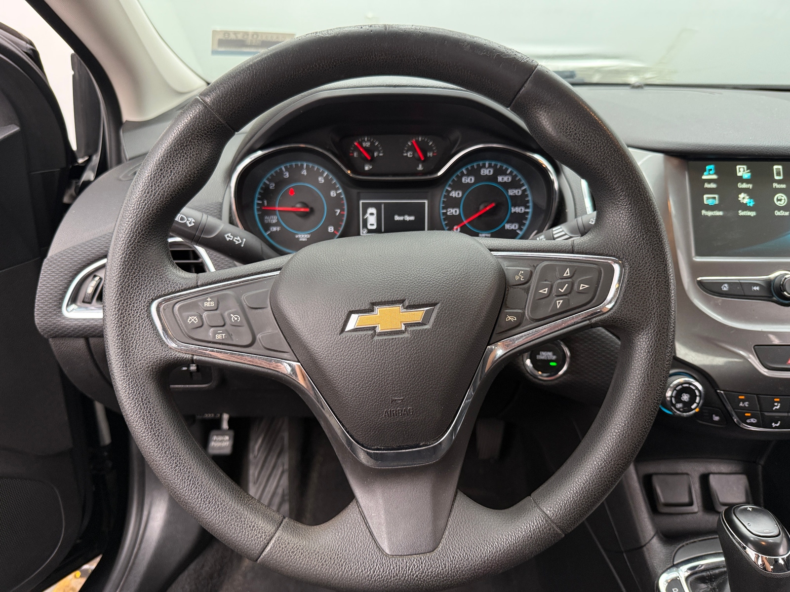 Thumbnail: 2017 Chevrolet Cruze - 5