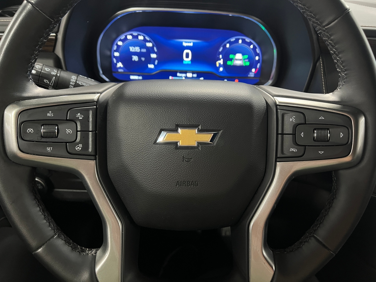 Thumbnail: 2023 Chevrolet Tahoe - 4