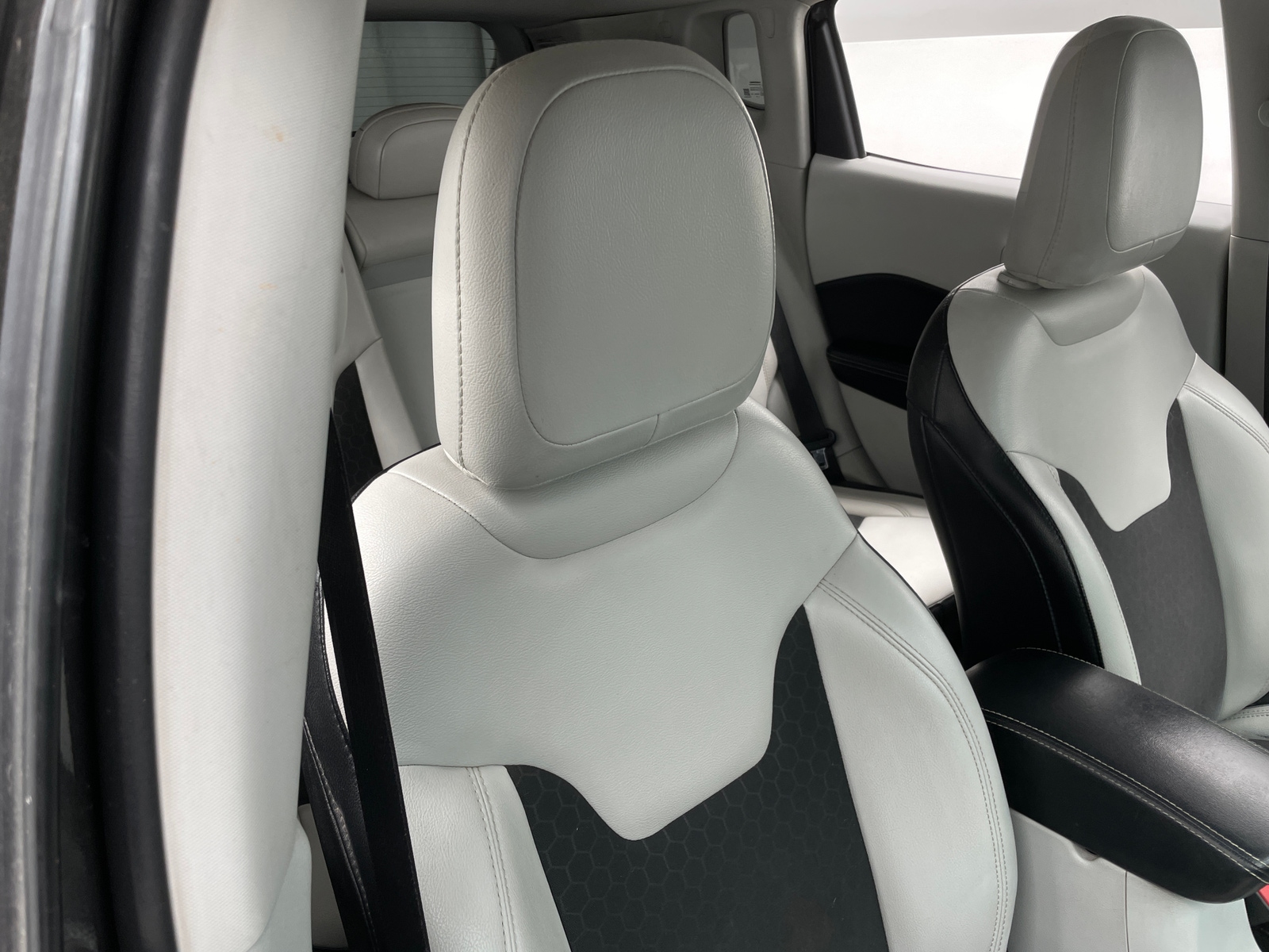 Thumbnail: 2018 Jeep Compass - 2