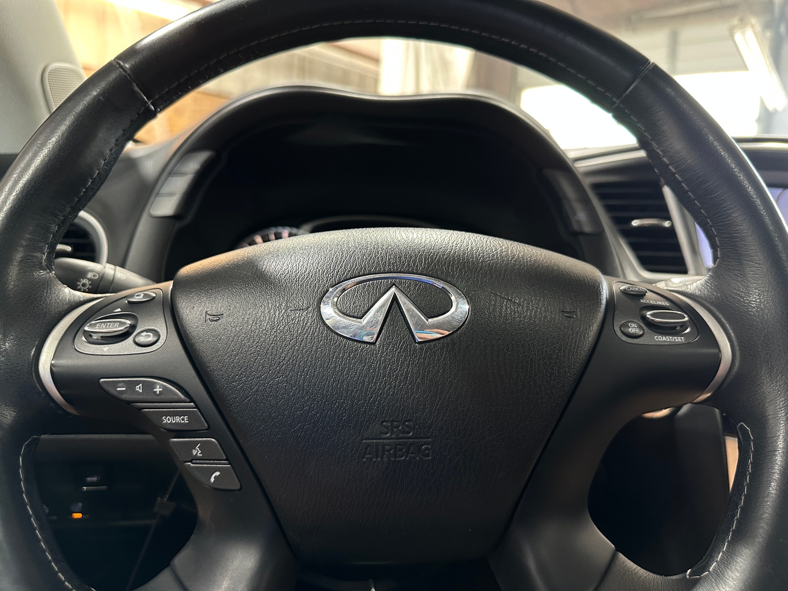 Thumbnail: 2019 INFINITI QX60 - 4