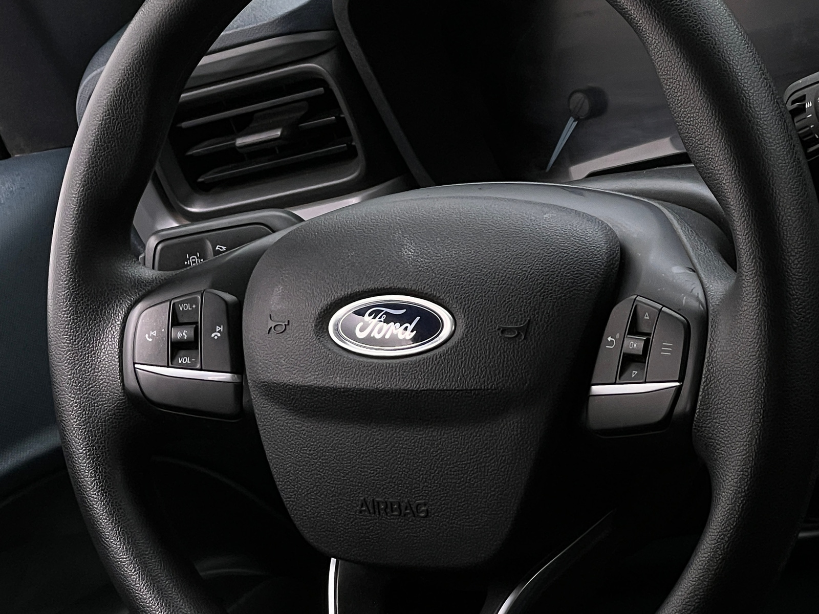 Thumbnail: 2022 Ford Maverick - 5