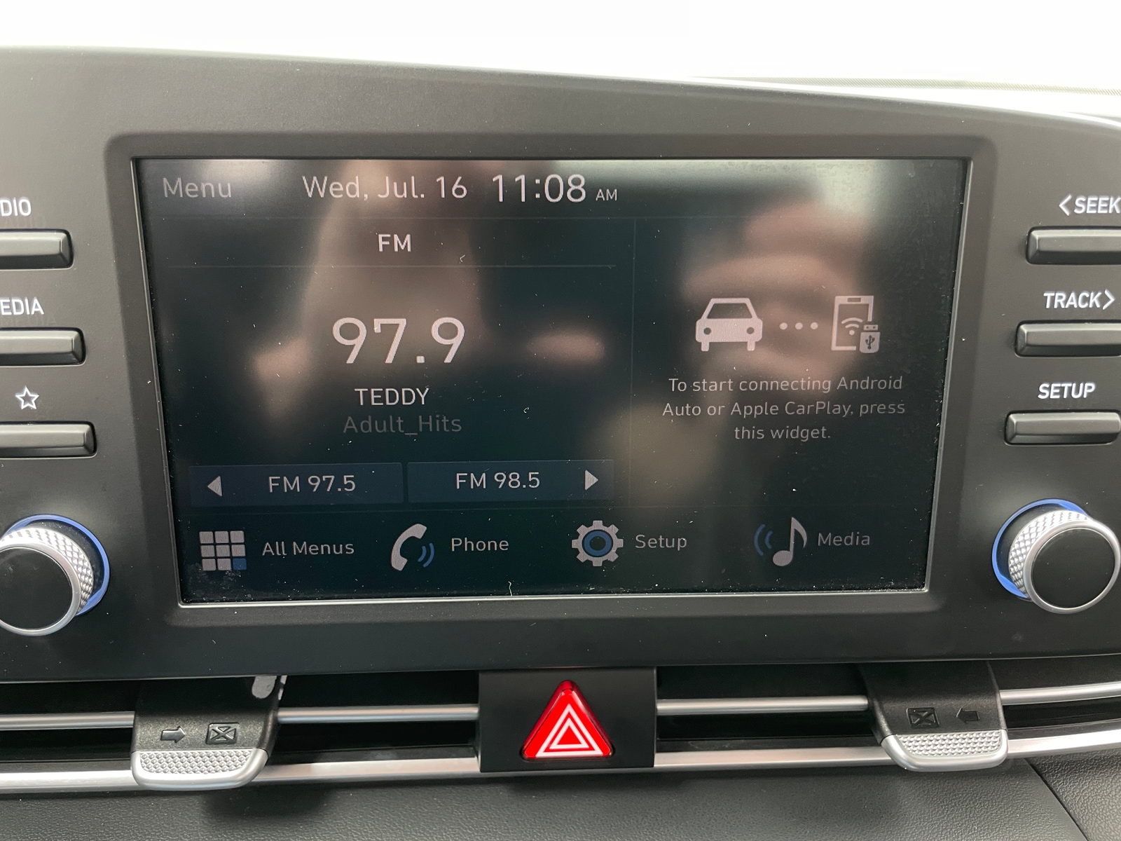 Thumbnail: 2024 Hyundai Elantra - 4