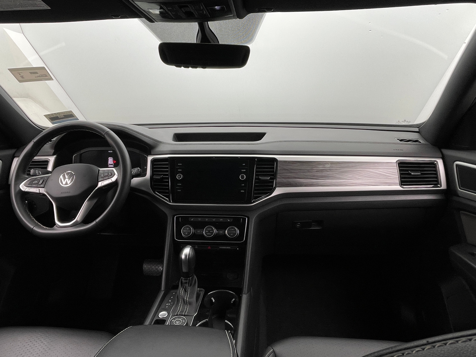 Thumbnail: 2022 Volkswagen Atlas - 2