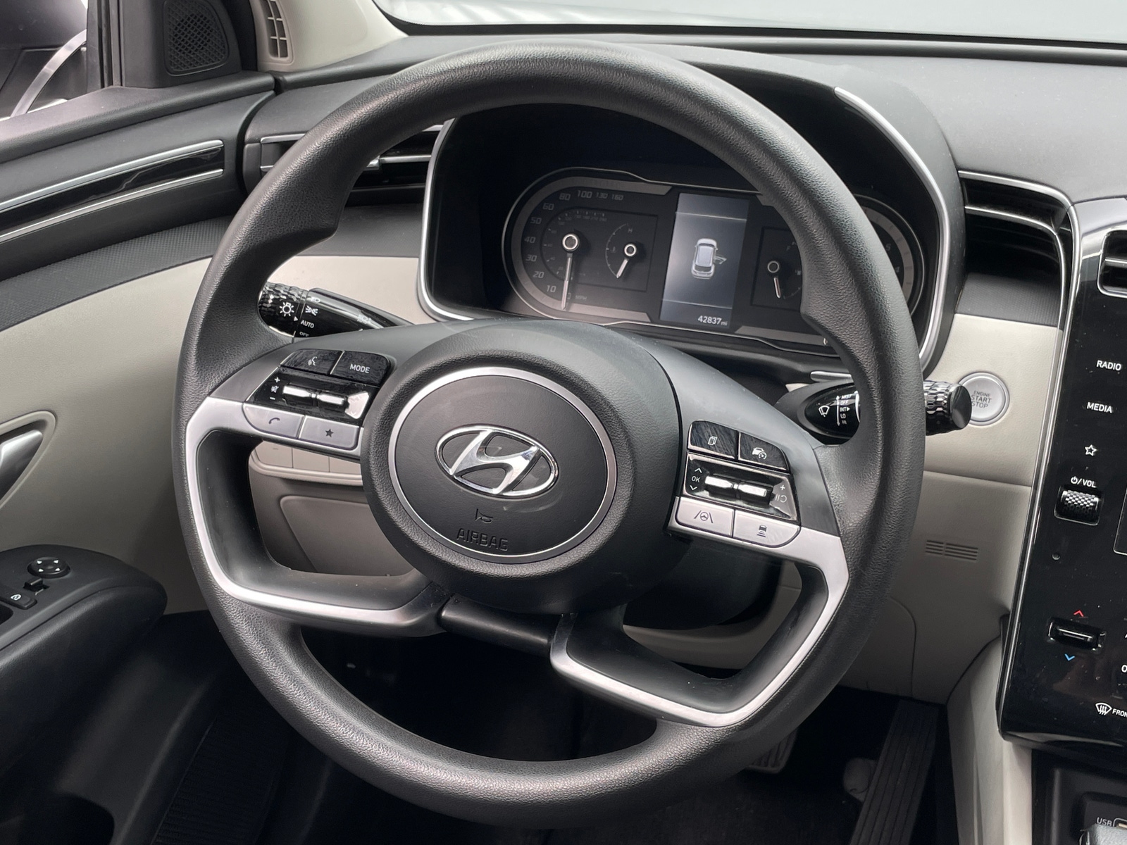 Thumbnail: 2024 Hyundai Tucson - 5