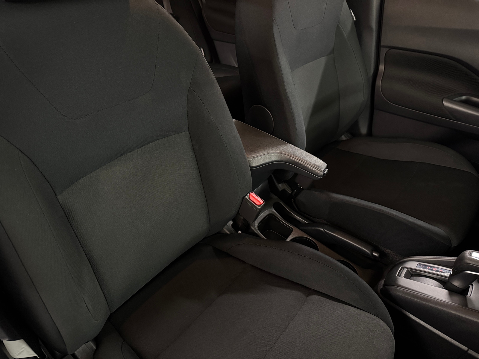 Thumbnail: 2024 Nissan Kicks - 2