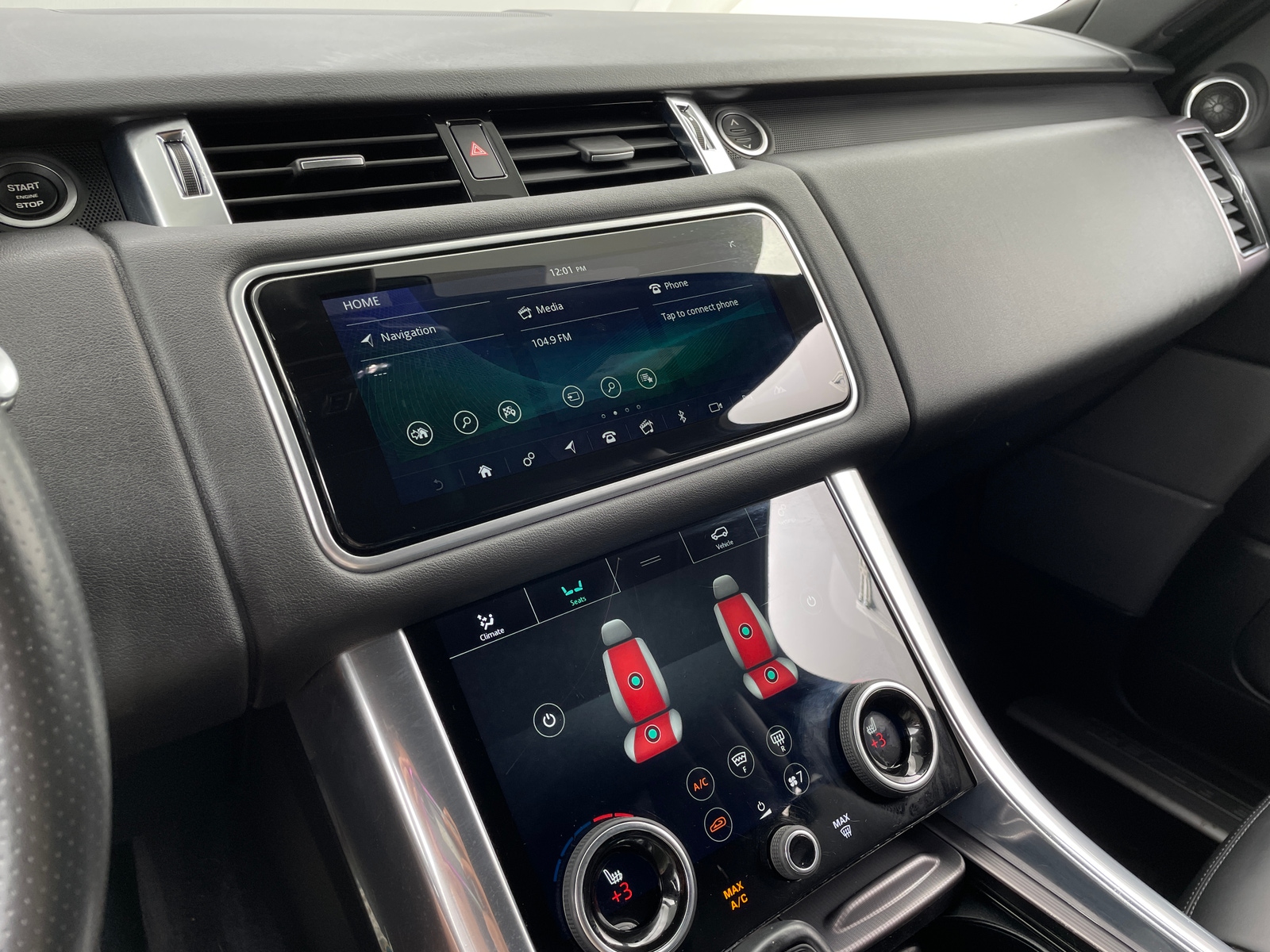 Thumbnail: 2020 Land Rover Range Rover Sport - 3