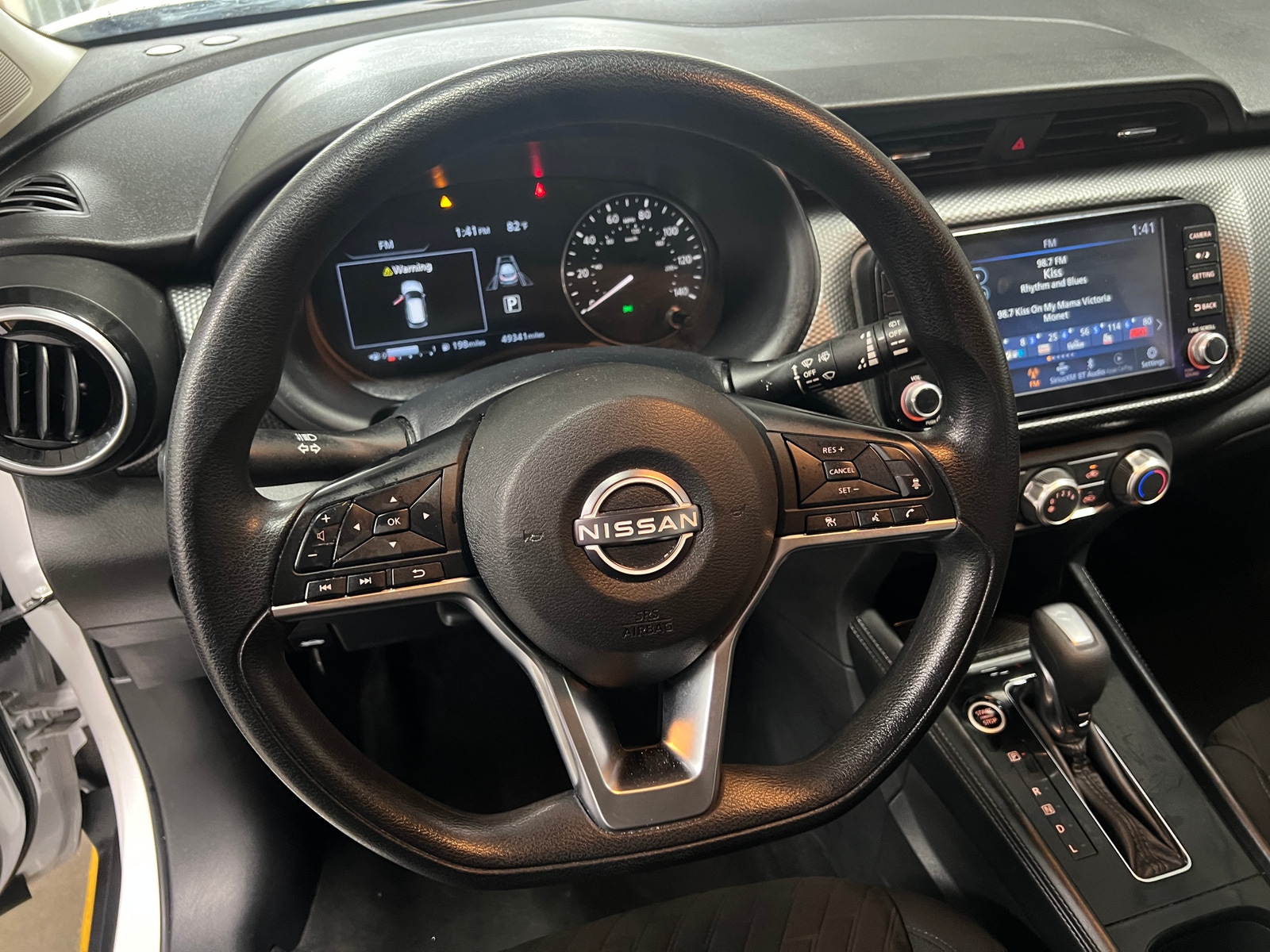 Thumbnail: 2023 Nissan Kicks - 4