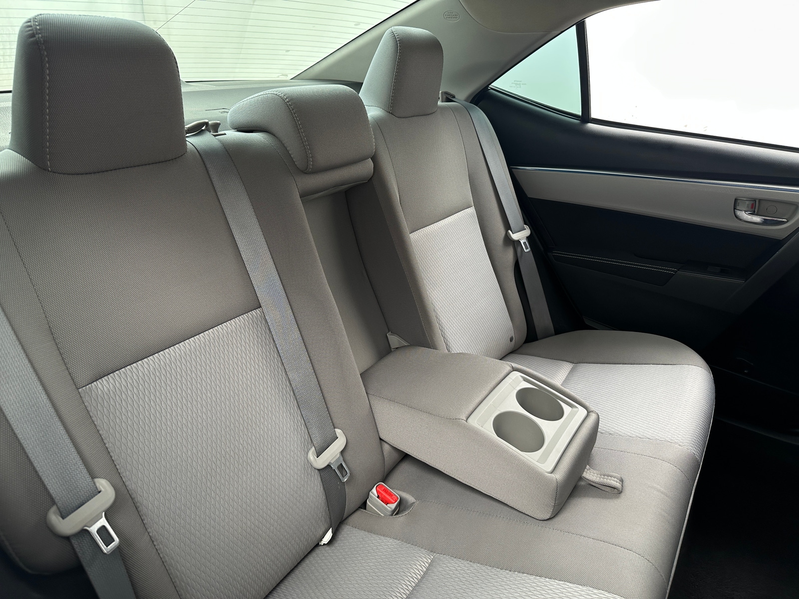Thumbnail: 2016 Toyota Corolla - 6