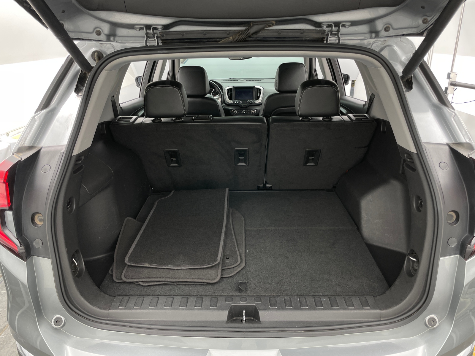 Thumbnail: 2023 GMC Terrain - 6
