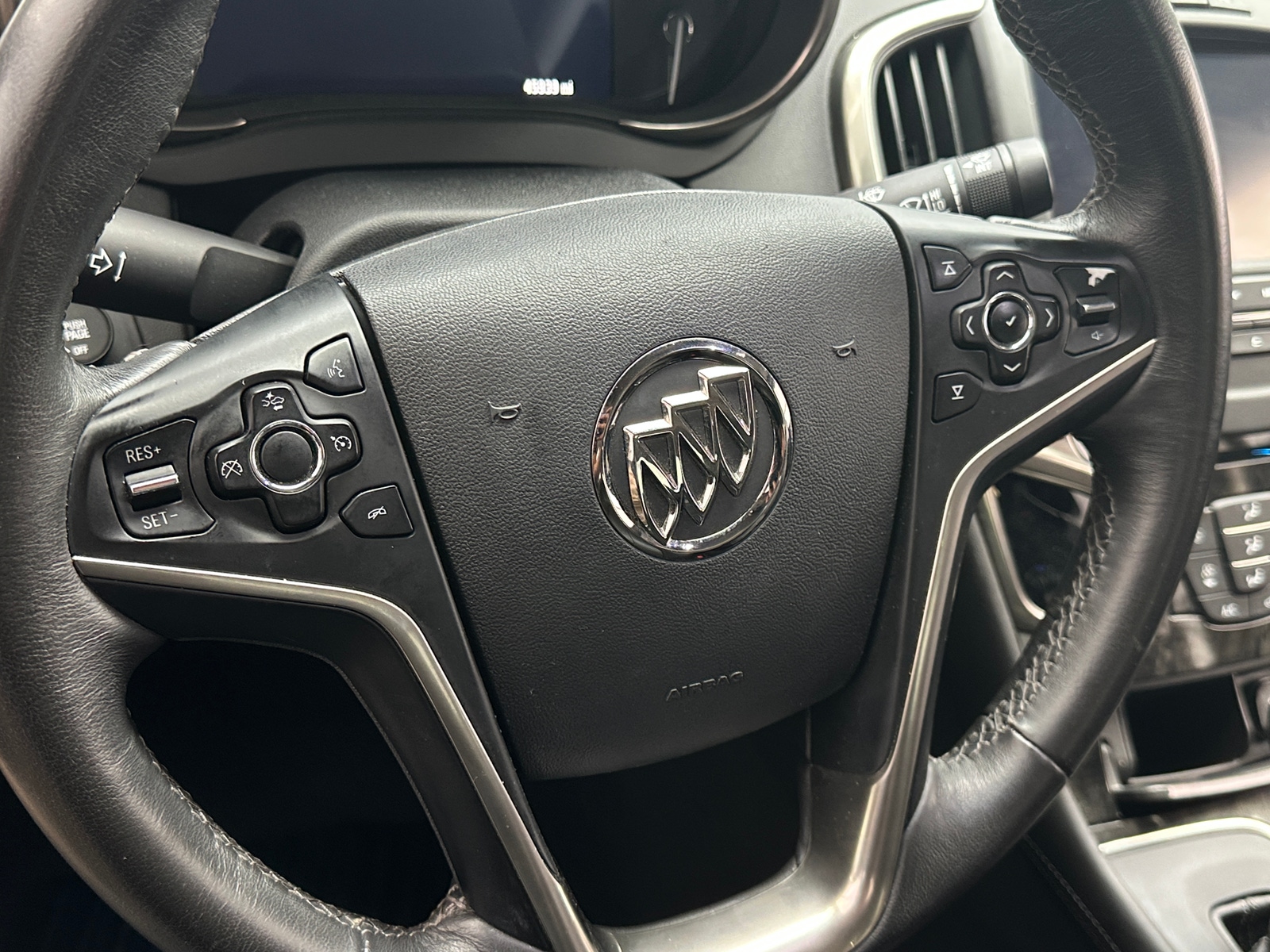 Thumbnail: 2015 Buick LaCrosse - 4