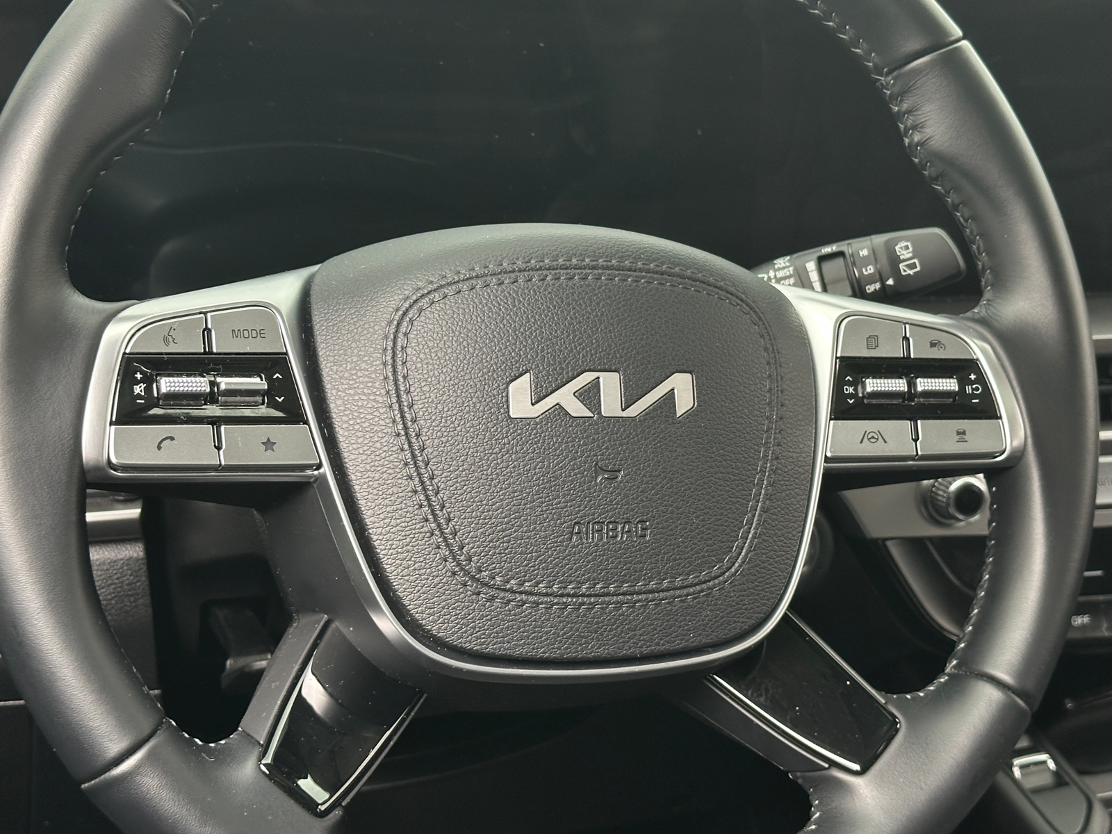 Thumbnail: 2024 Kia Telluride - 4