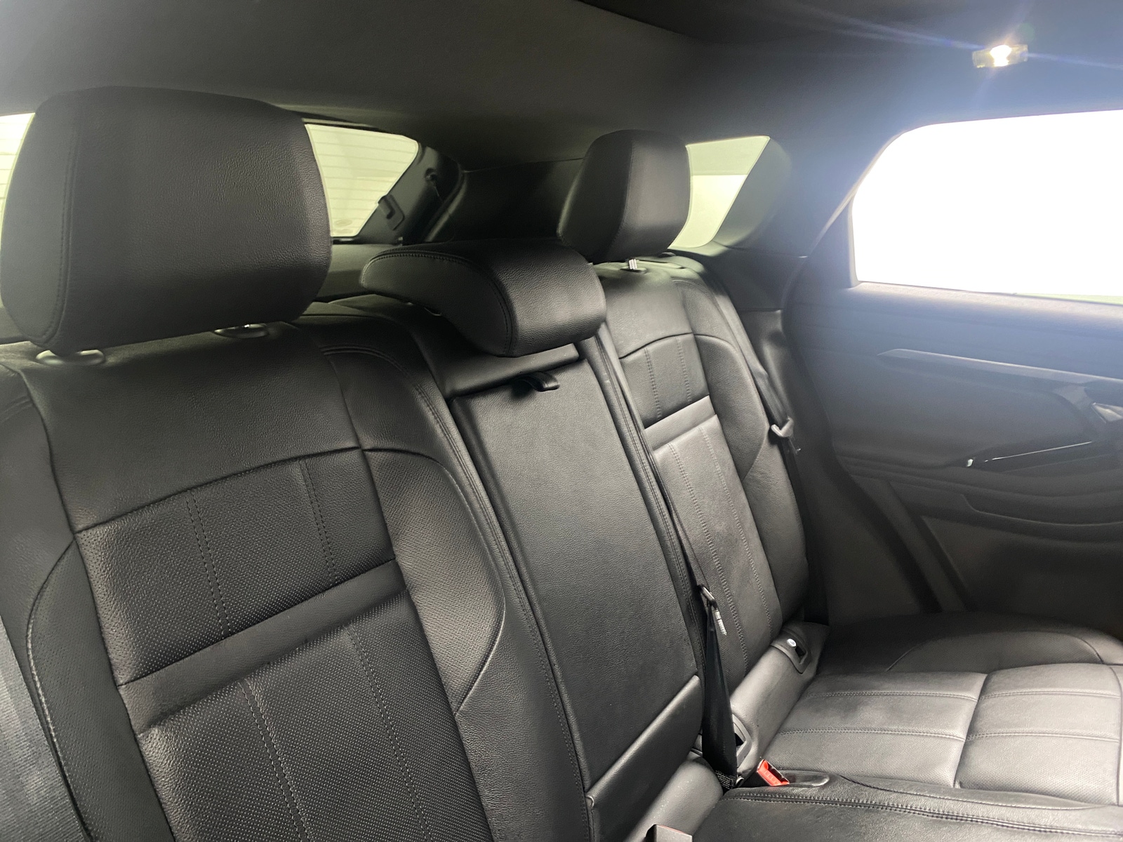 Thumbnail: 2023 Land Rover Range Rover Evoque - 5