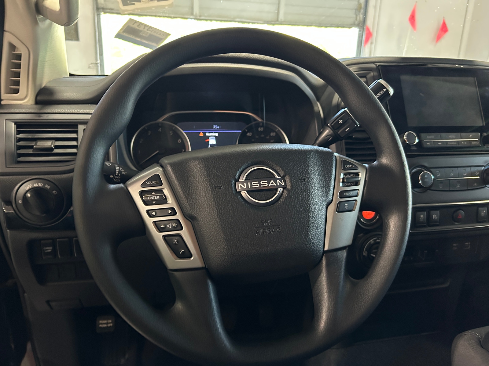 Thumbnail: 2023 Nissan Titan - 5