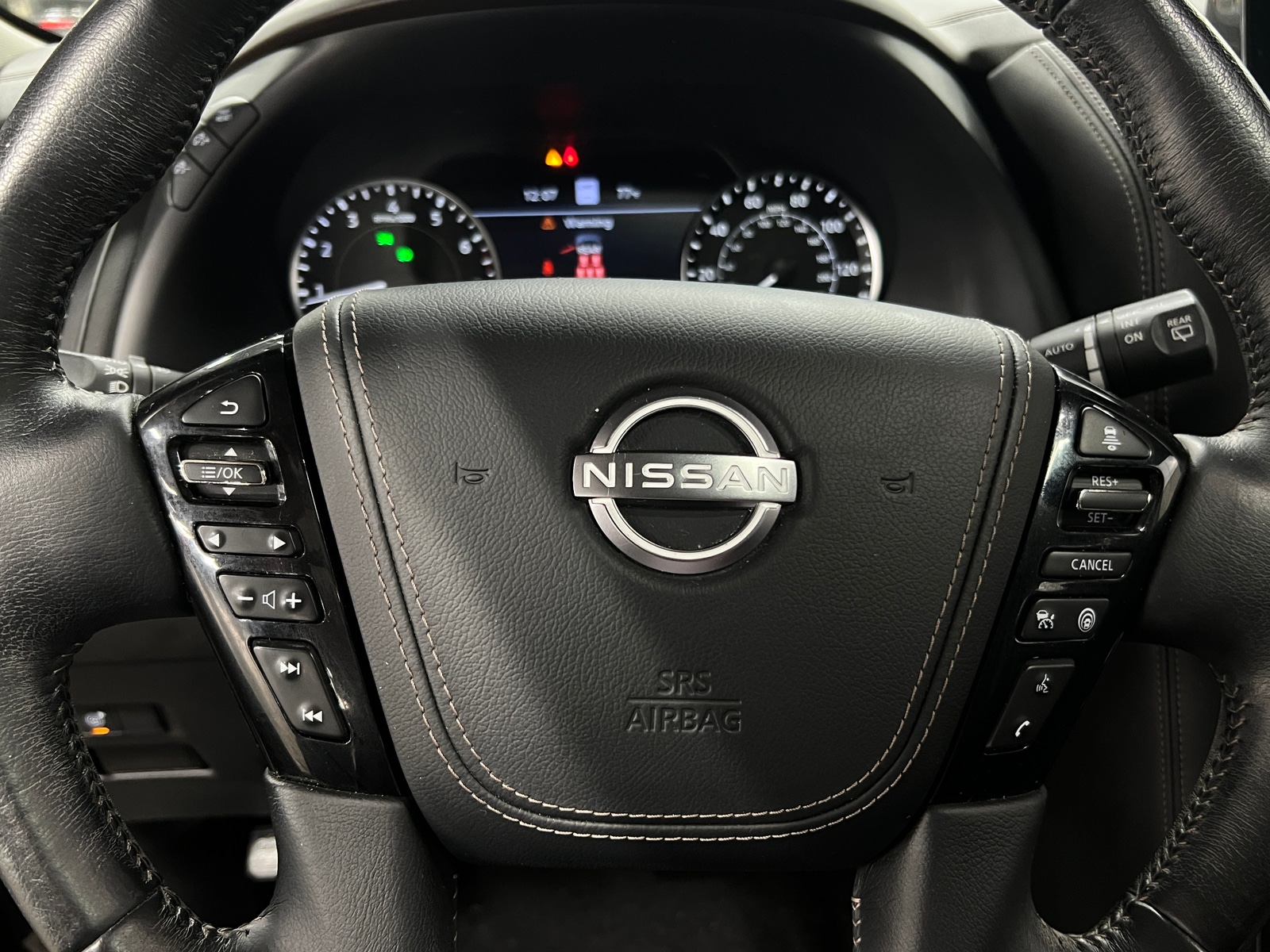 Thumbnail: 2022 Nissan Armada - 4