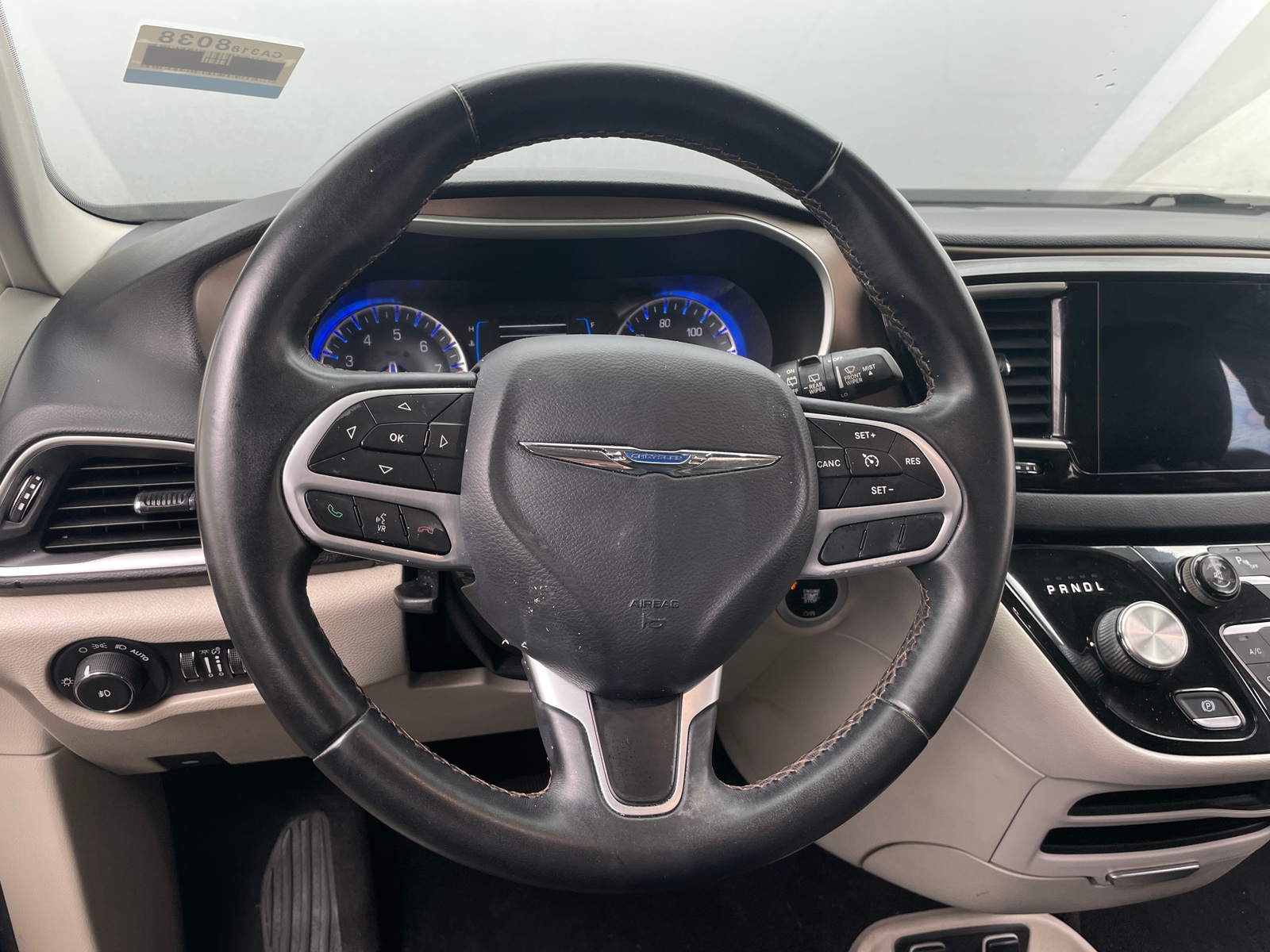 Thumbnail: 2017 Chrysler Pacifica - 4
