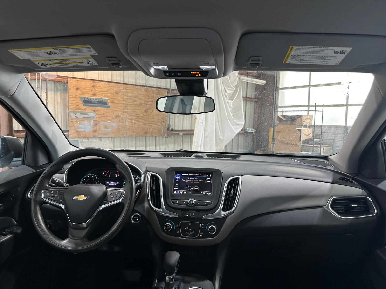 Thumbnail: 2023 Chevrolet Equinox - 3