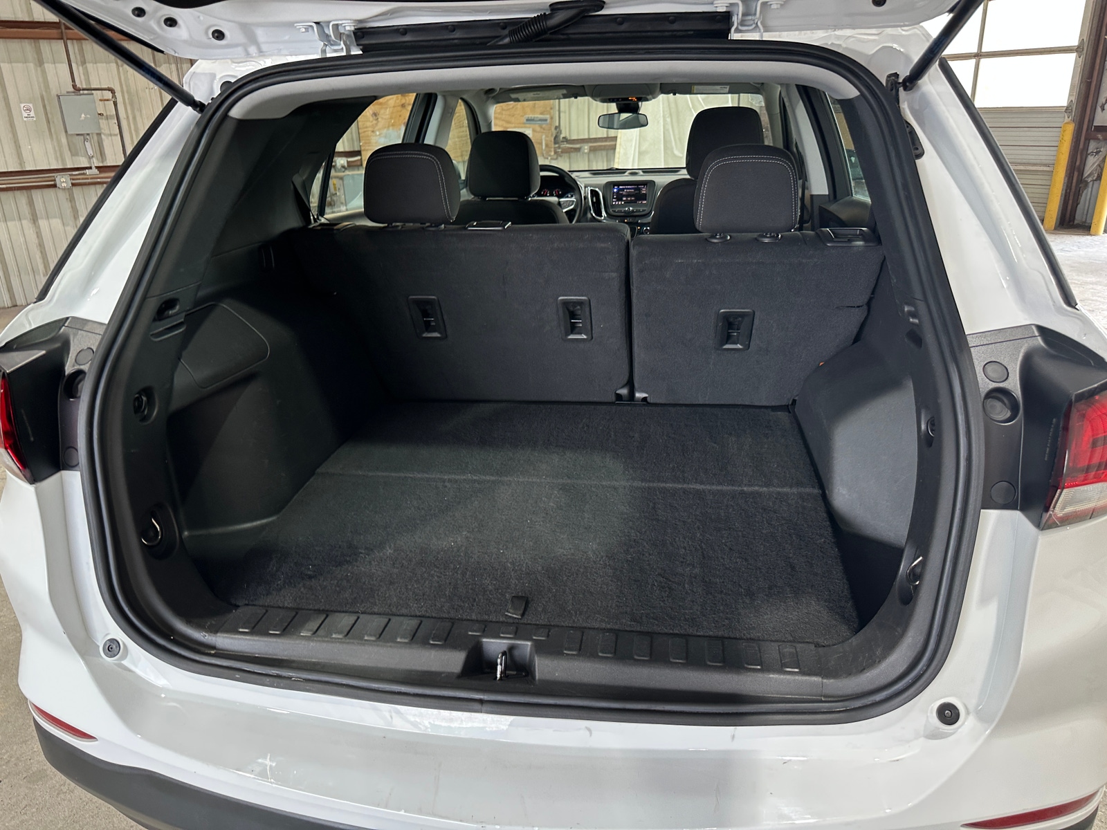 Thumbnail: 2023 Chevrolet Equinox - 7