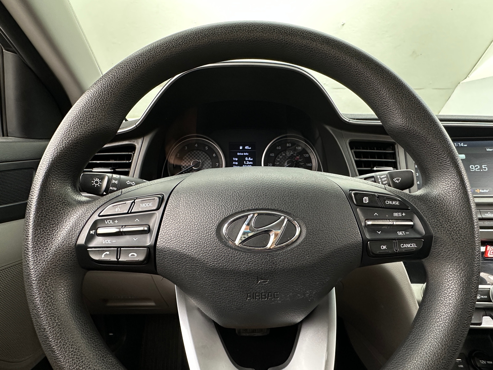 Thumbnail: 2020 Hyundai Elantra - 5