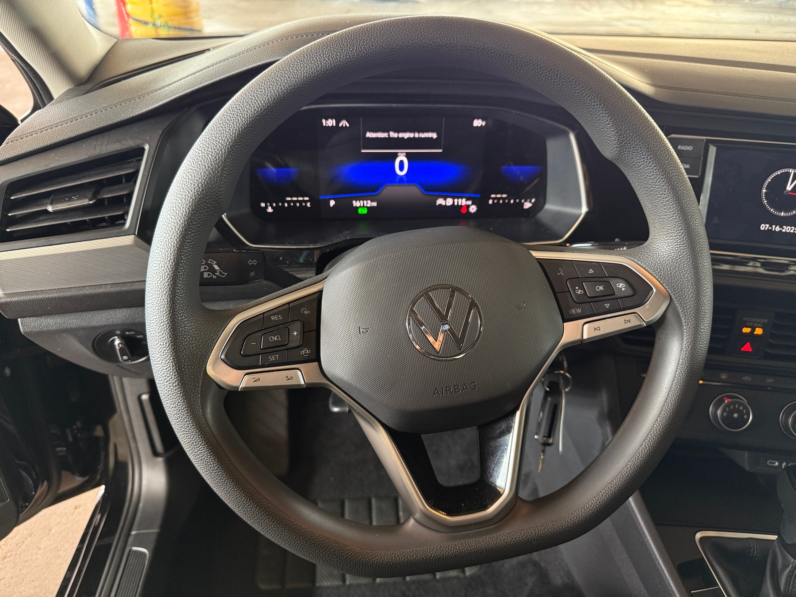 Thumbnail: 2023 Volkswagen Jetta - 5