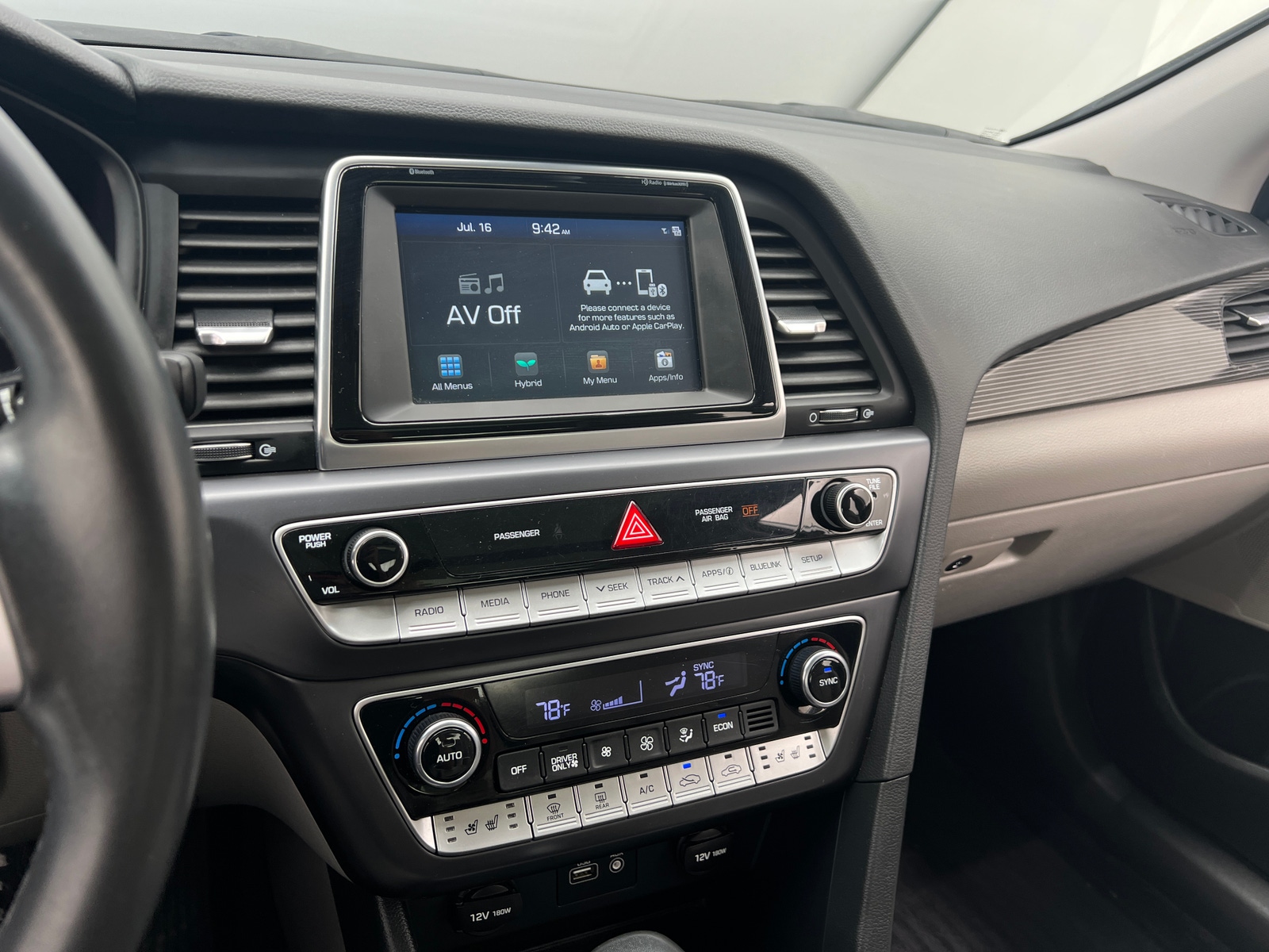 Thumbnail: 2019 Hyundai Sonata - 3