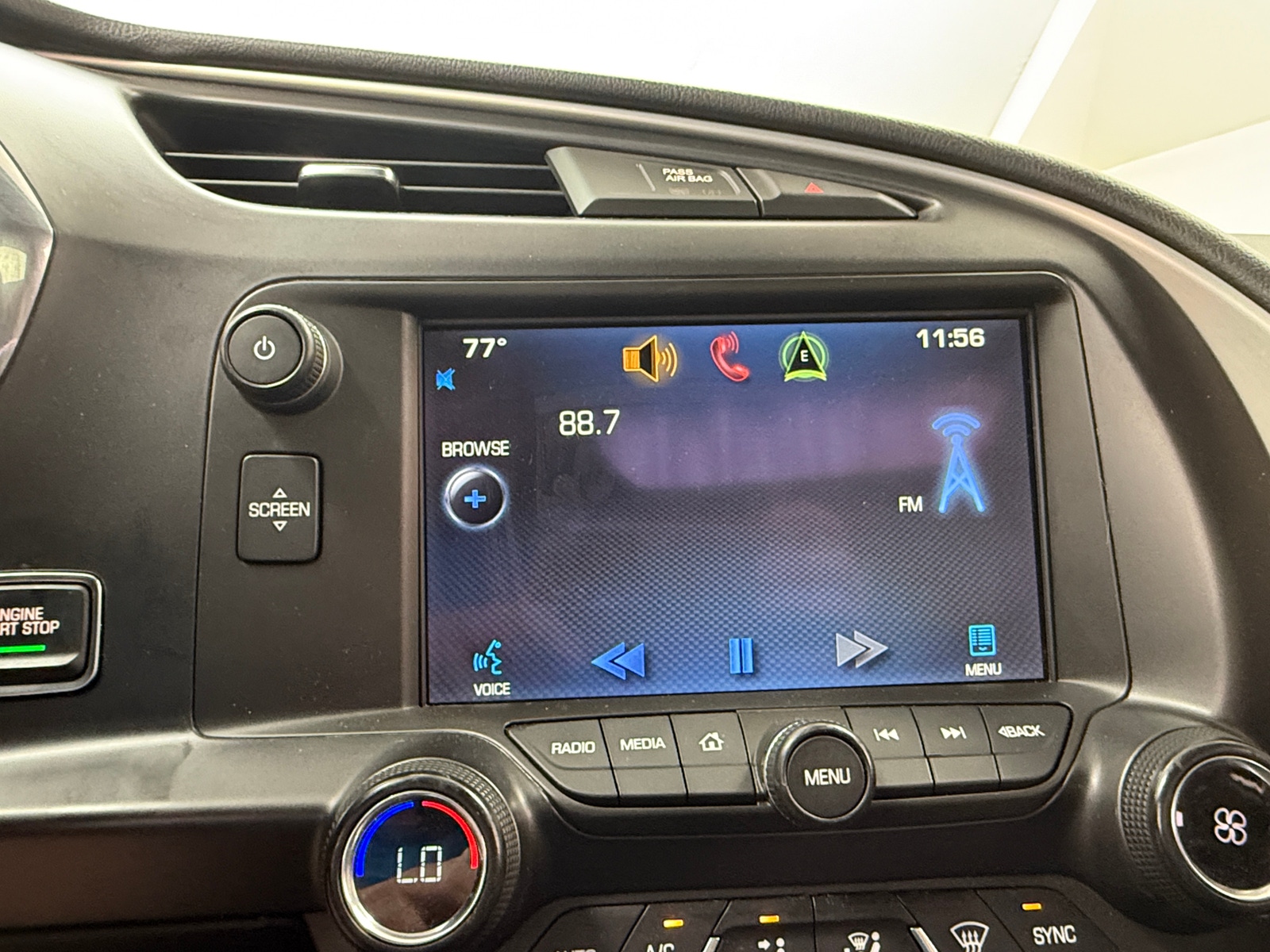 Thumbnail: 2014 Chevrolet Corvette - 3